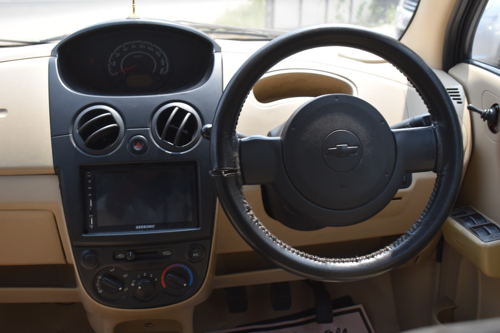 Chevrolet Spark - Image 5