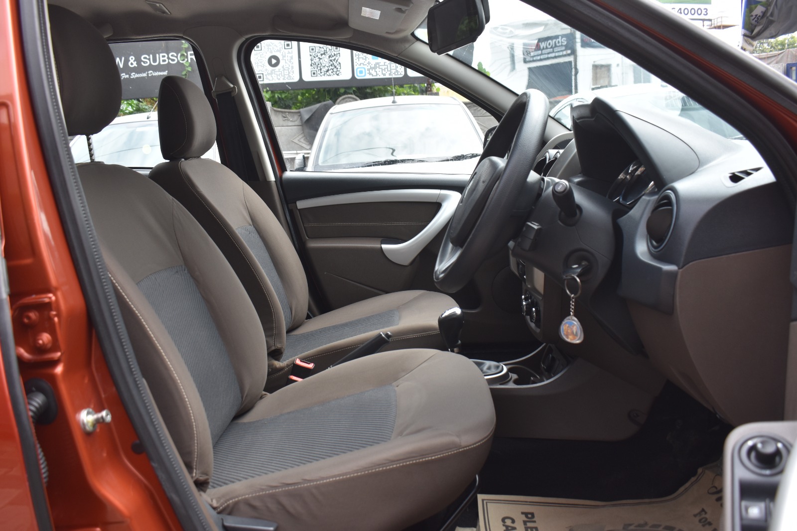 Renault Duster - Image 5