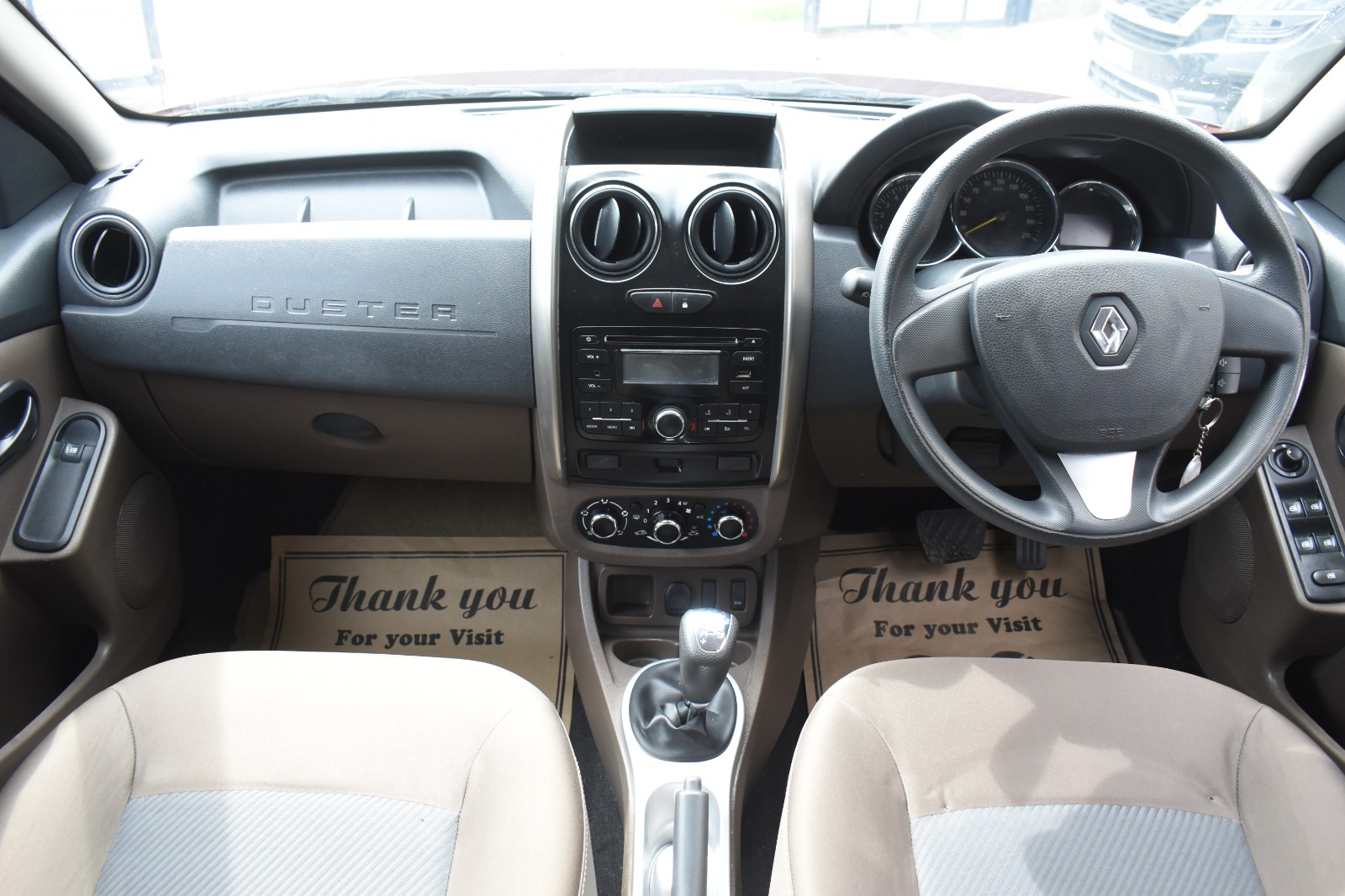 Renault Duster - Image 8