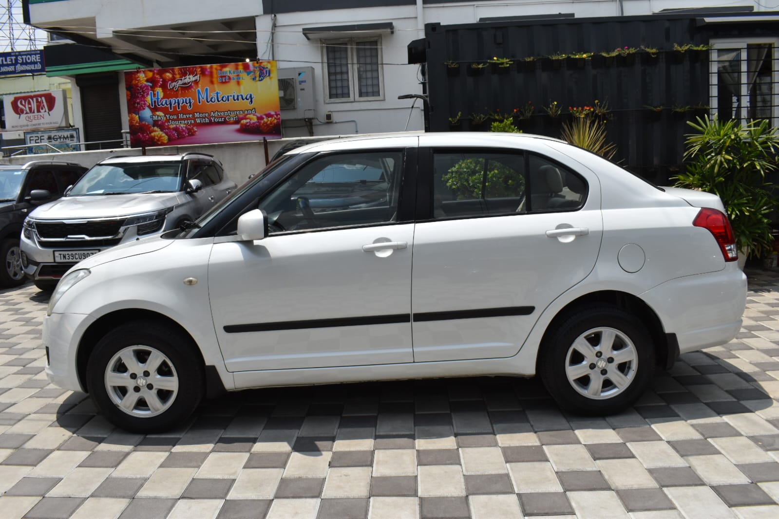 Maruti Suzuki Swift dzire