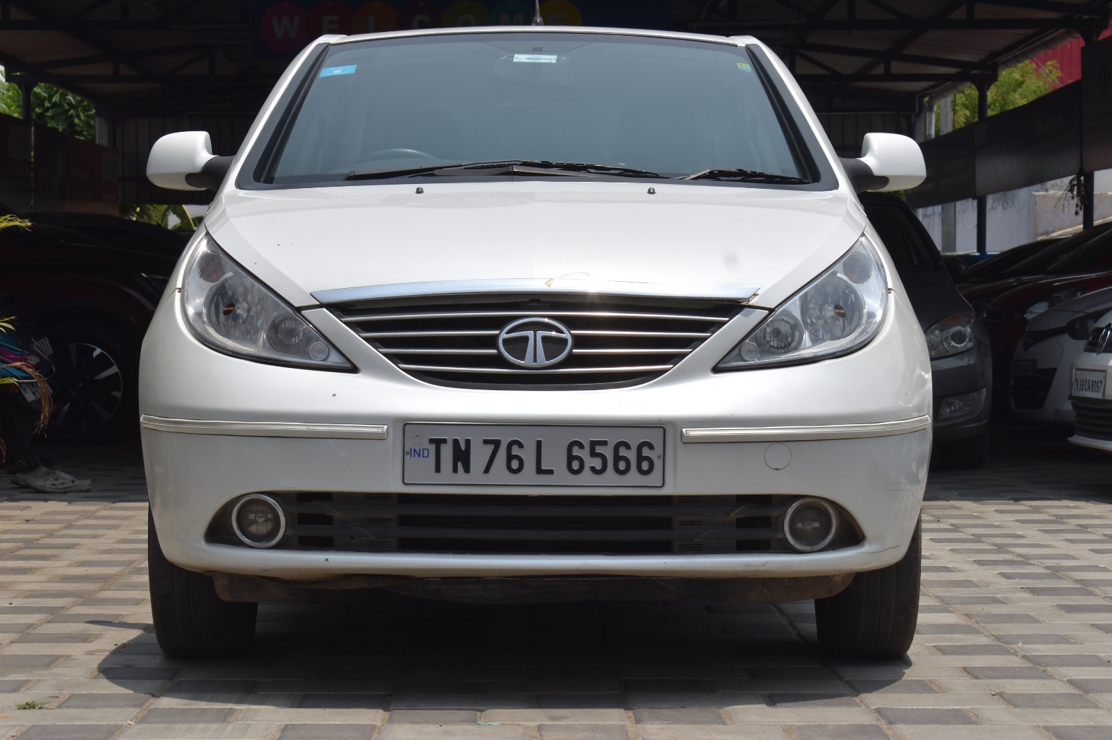 Tata Manza