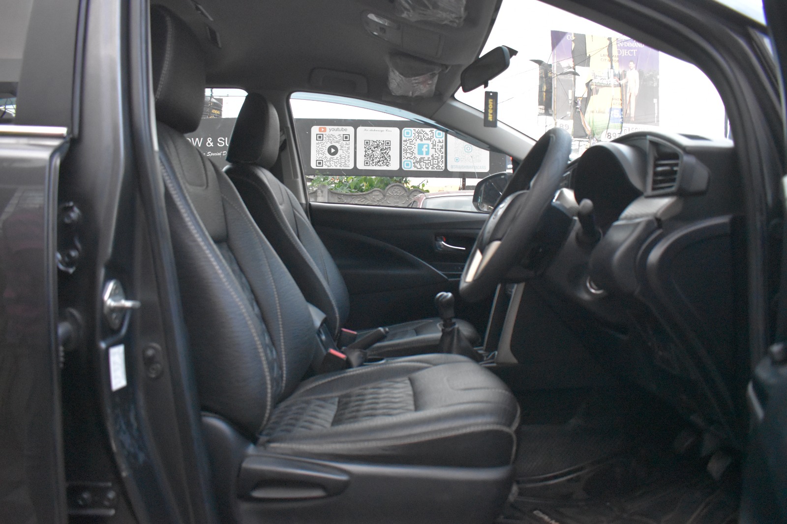 Toyota Innova Crysta - Image 4