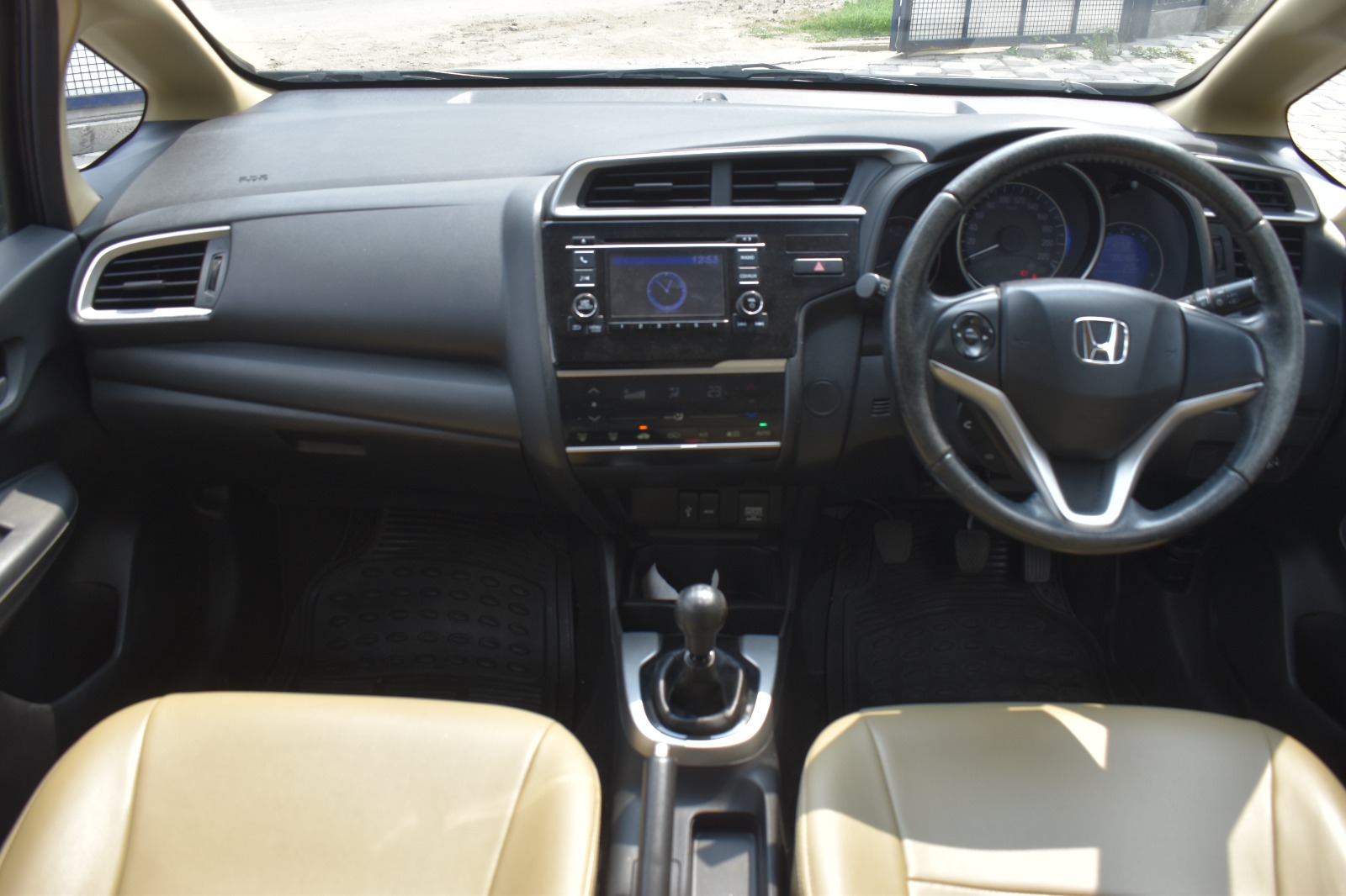 Honda Jazz - Image 7