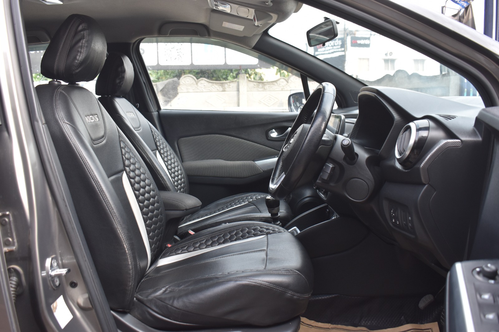 Nissan Kicks - Image 2