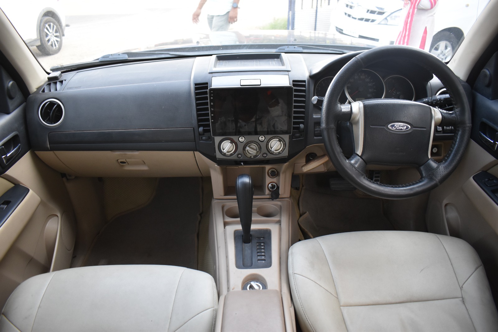 Ford Endeavour - Image 3