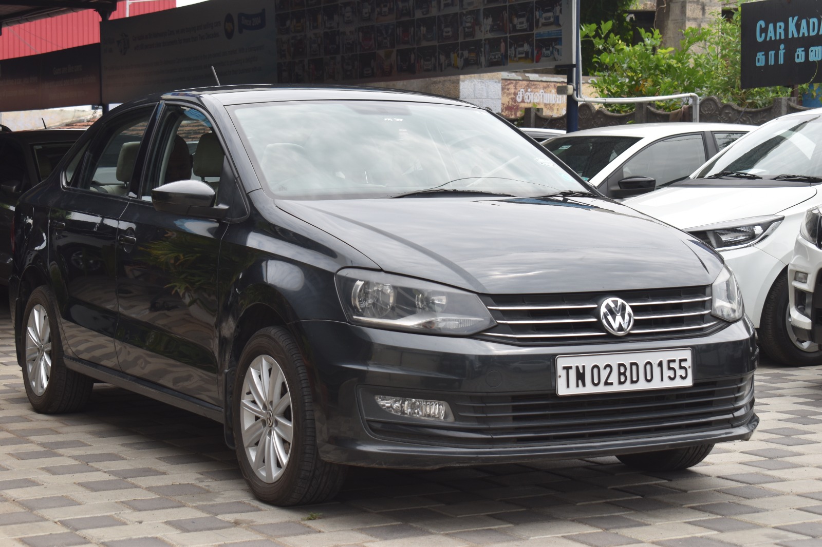 Volkswagen Vento - Image 4