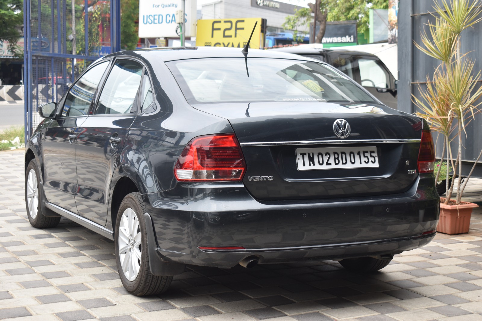 Volkswagen Vento - Image 5