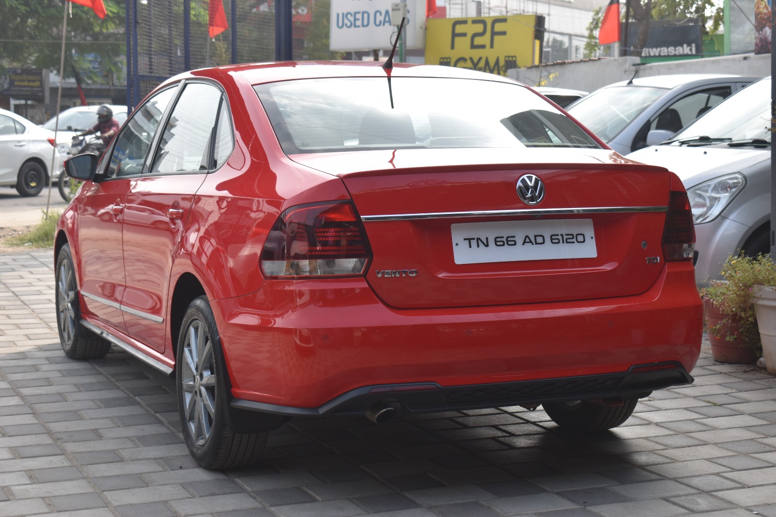 Volkswagen Vento - Image 6