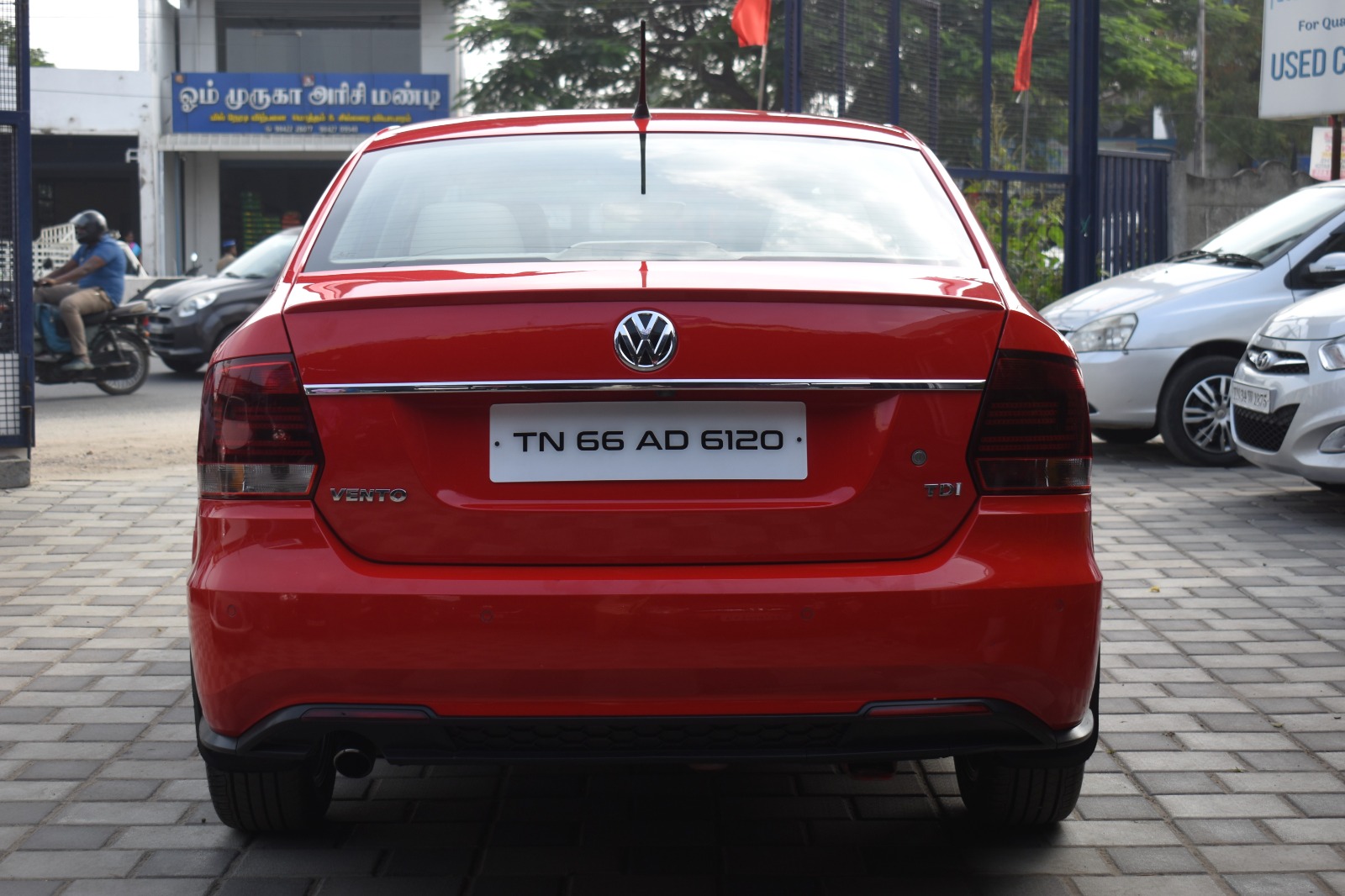 Volkswagen Vento - Image 3