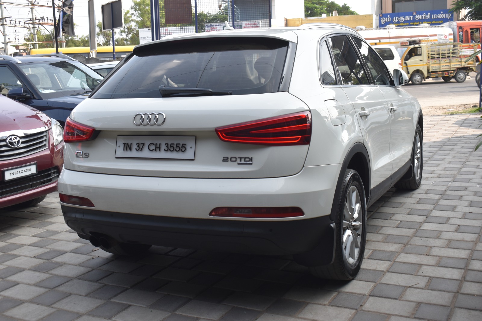 Audi Q3 - Image 3