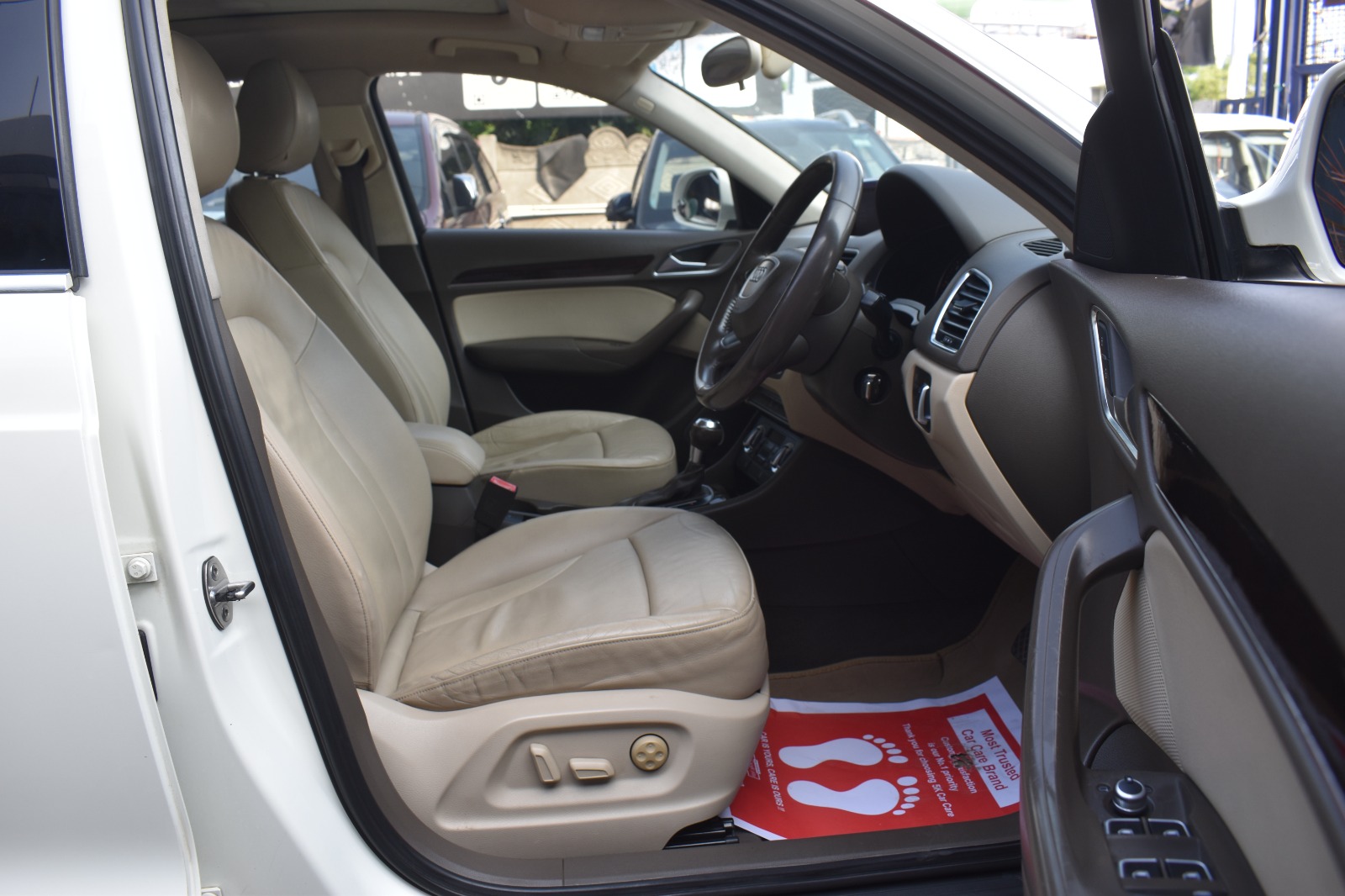 Audi Q3 - Image 7