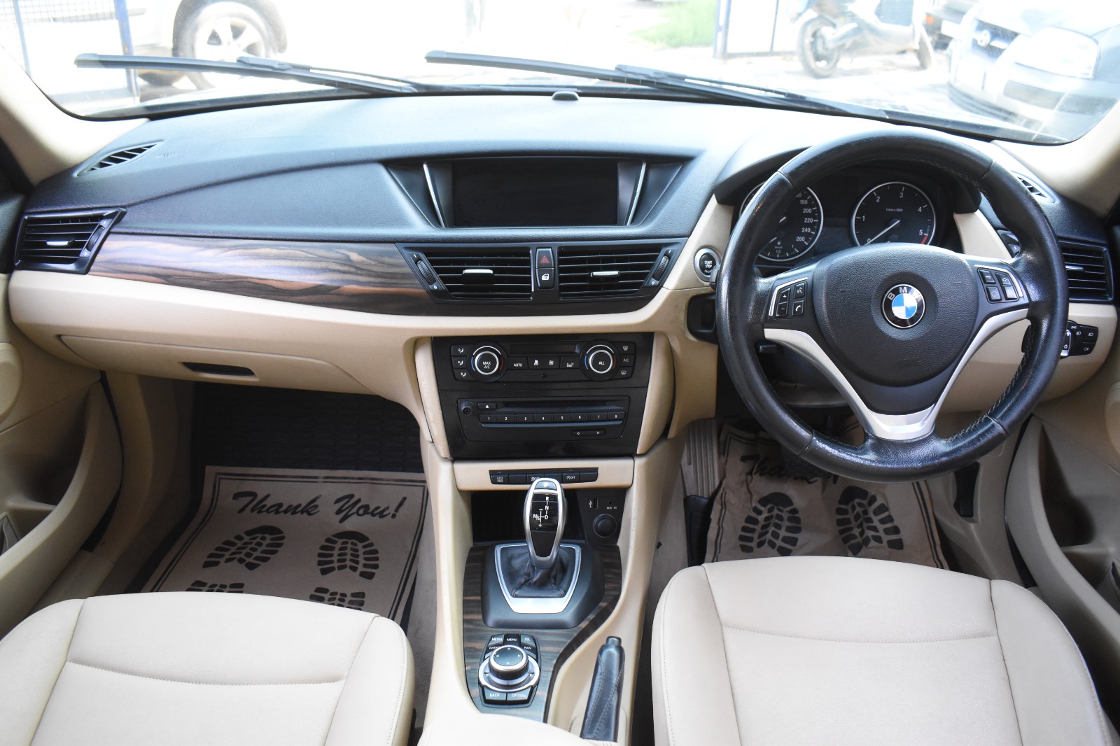 BMW X1 - Image 2