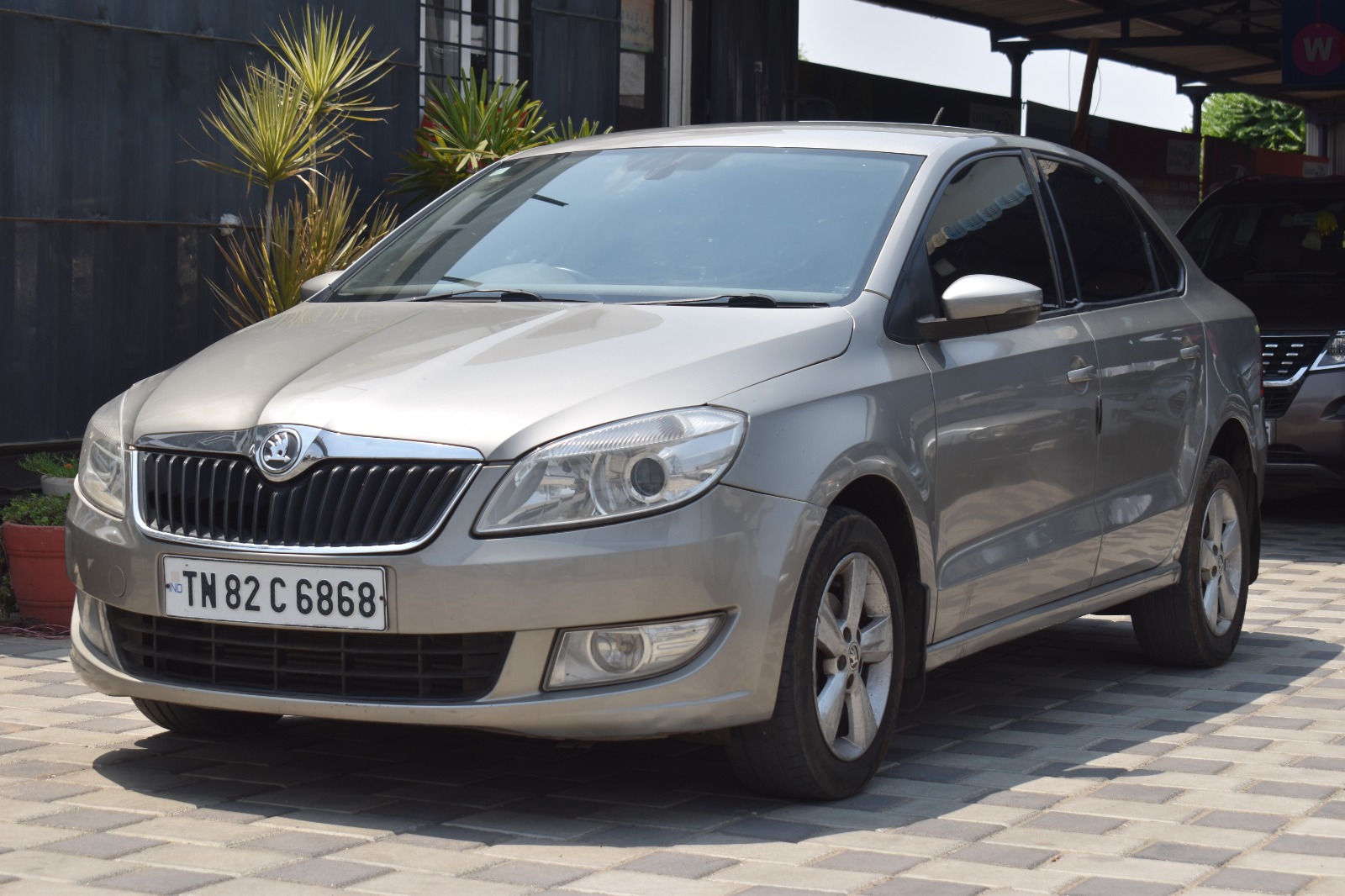 Skoda Rapid - Image 7