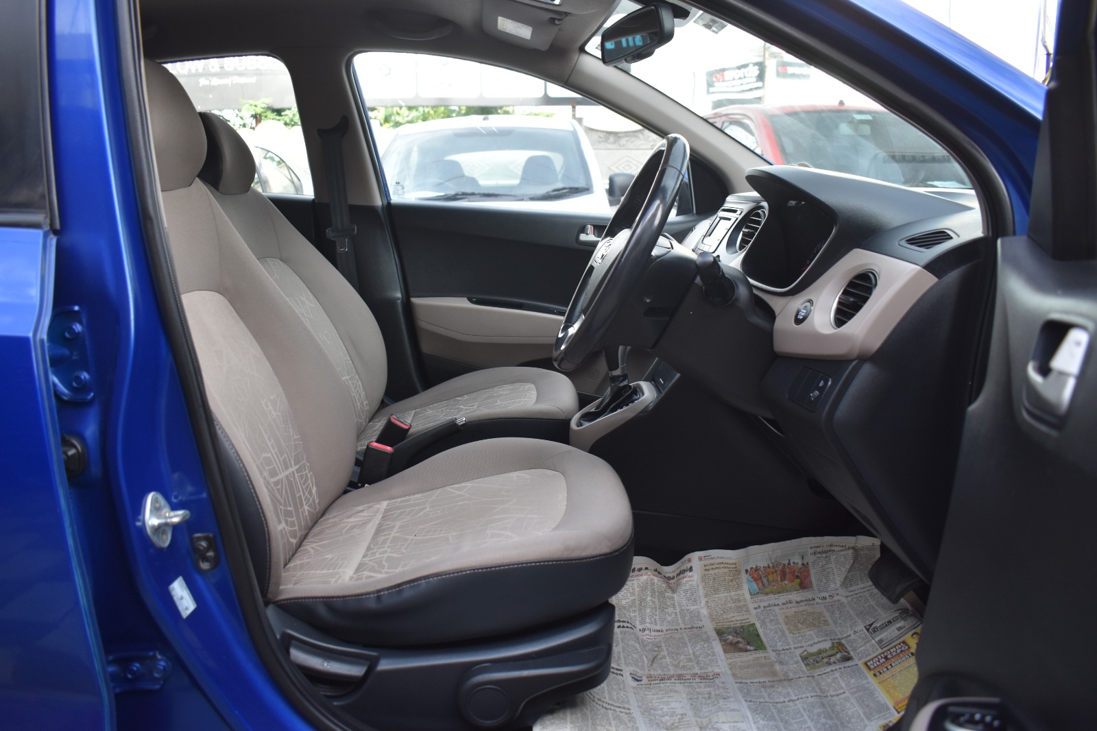 Hyundai Xcent - Image 6