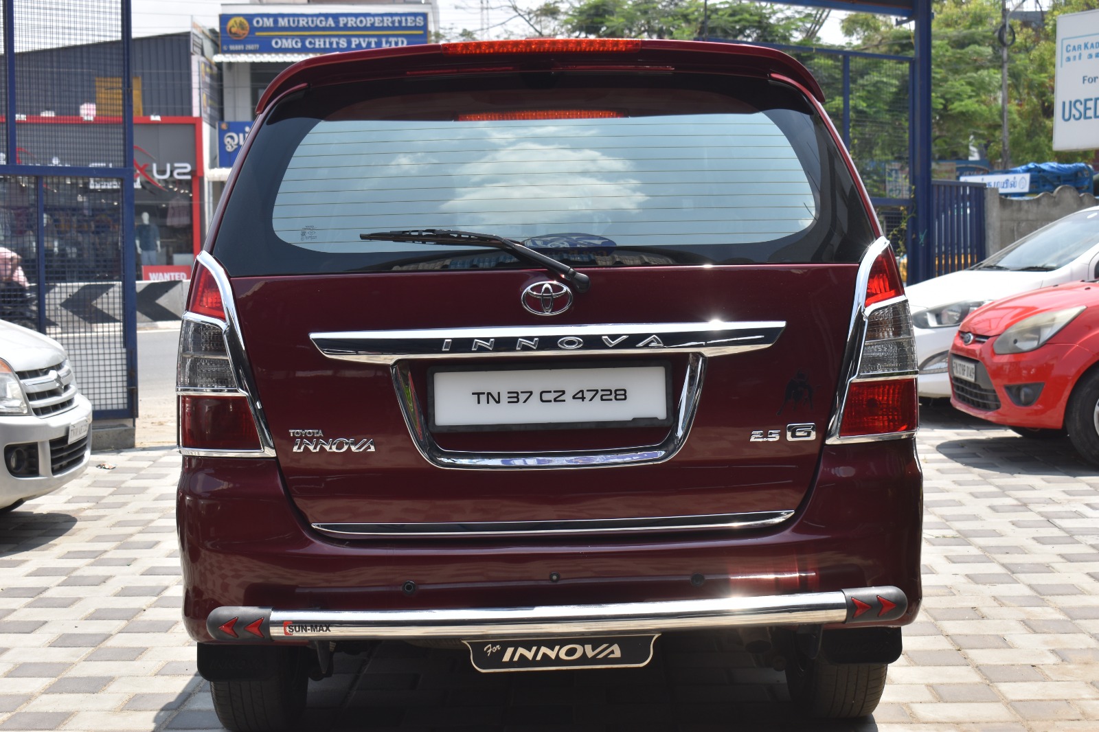 Toyota Innova - Image 4