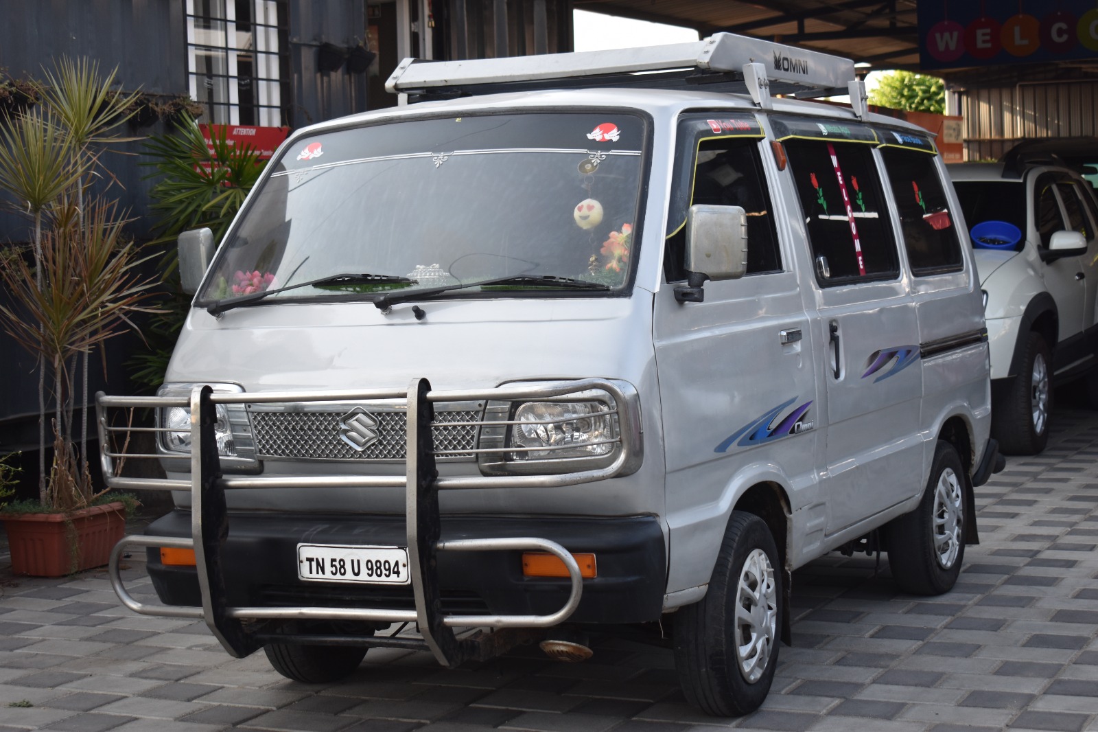 Maruti Suzuki Omni - Image 4