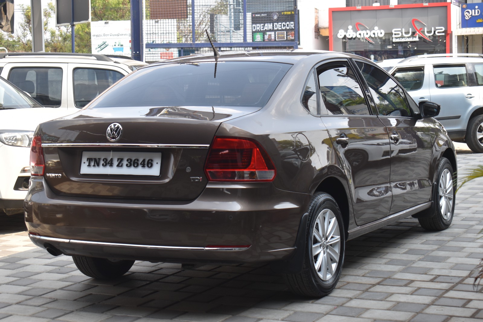 Volkswagen Vento - Image 5