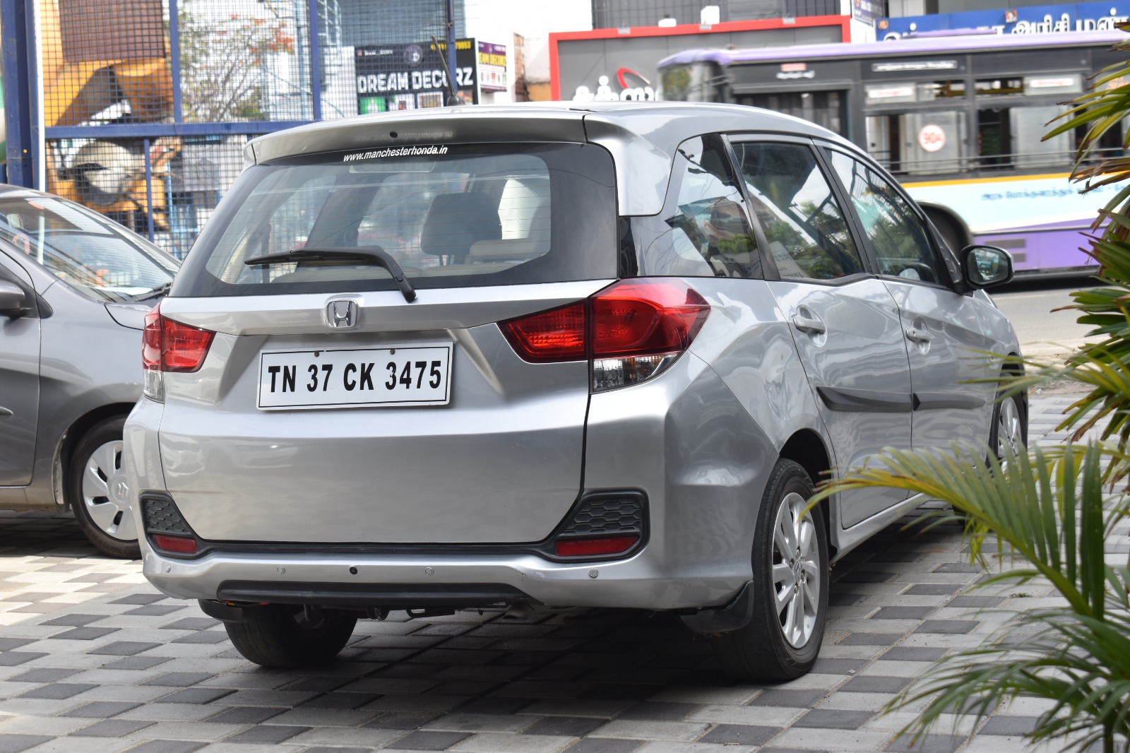 Honda Mobilio - Image 5