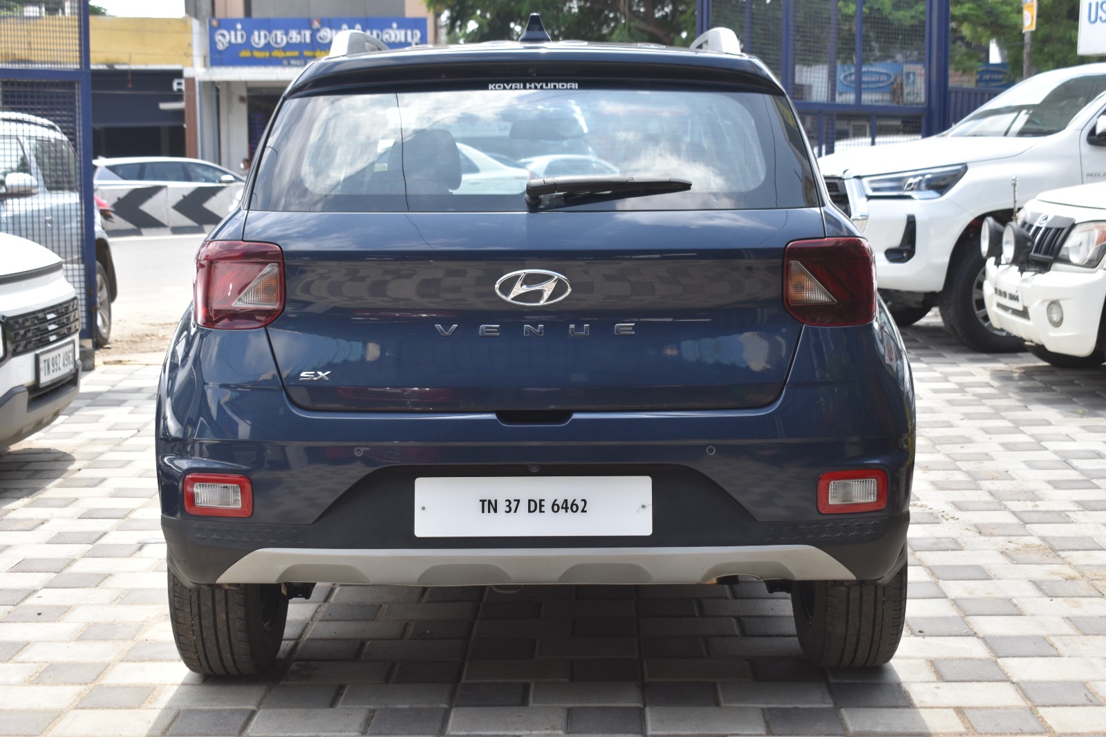Hyundai Venue - Image 4