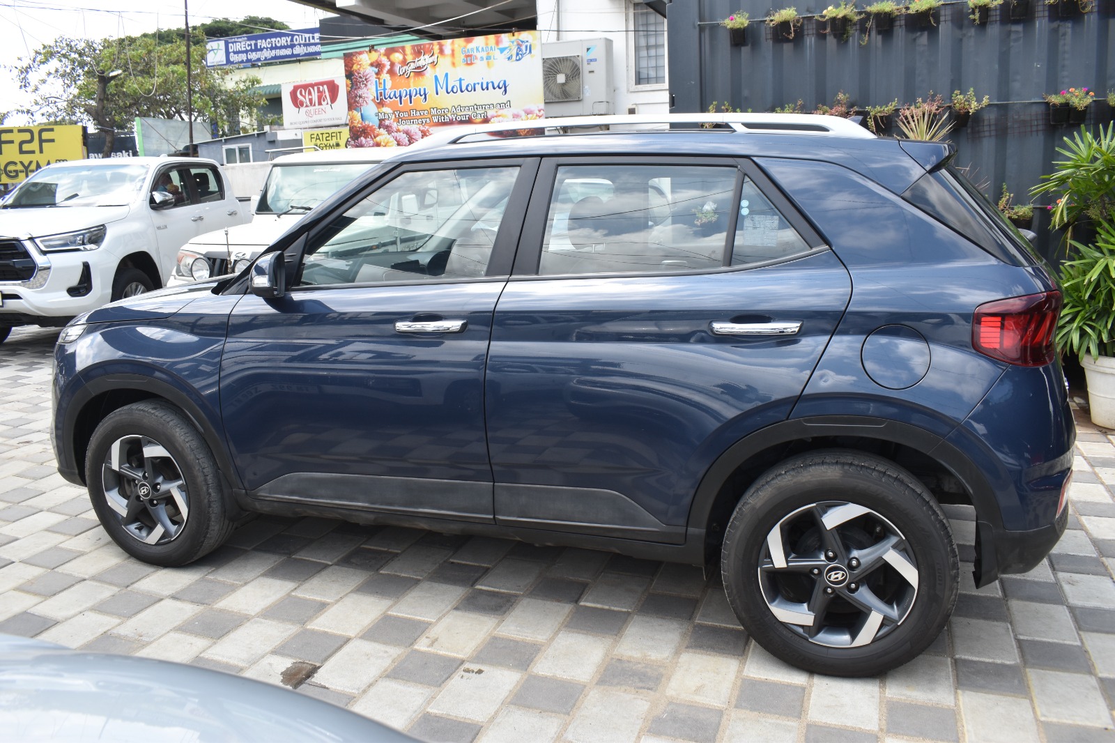 Hyundai Venue - Image 5