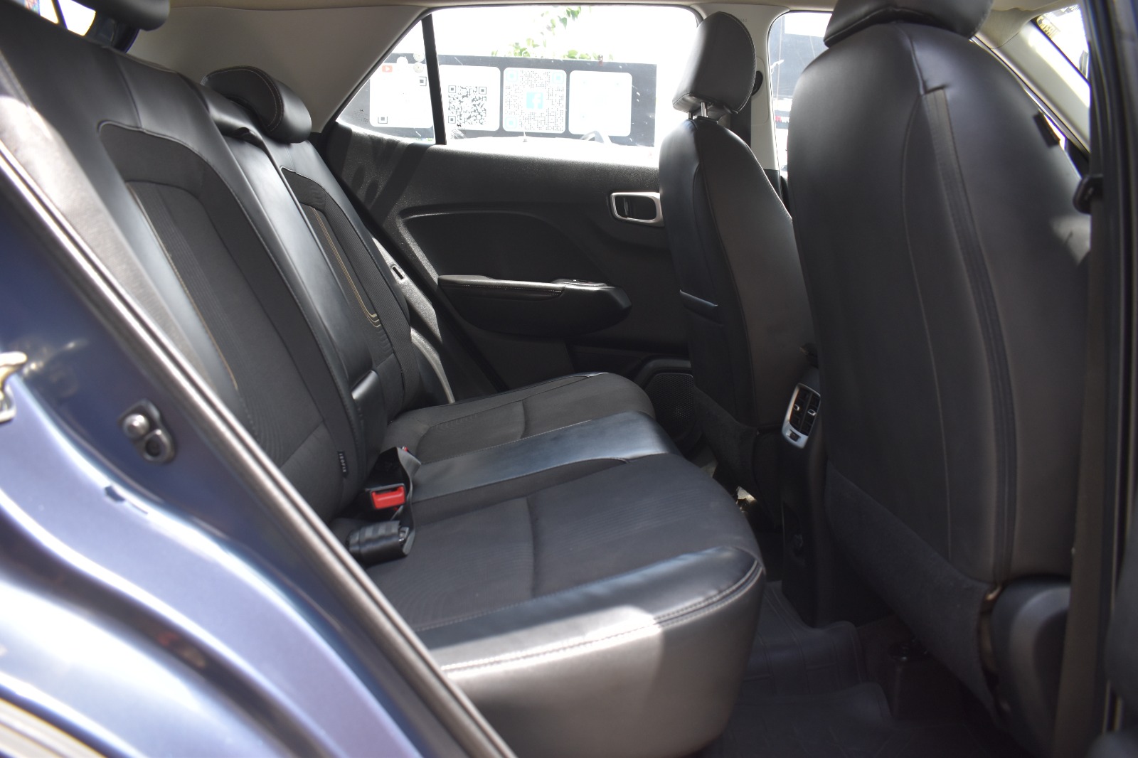 Hyundai Venue - Image 7