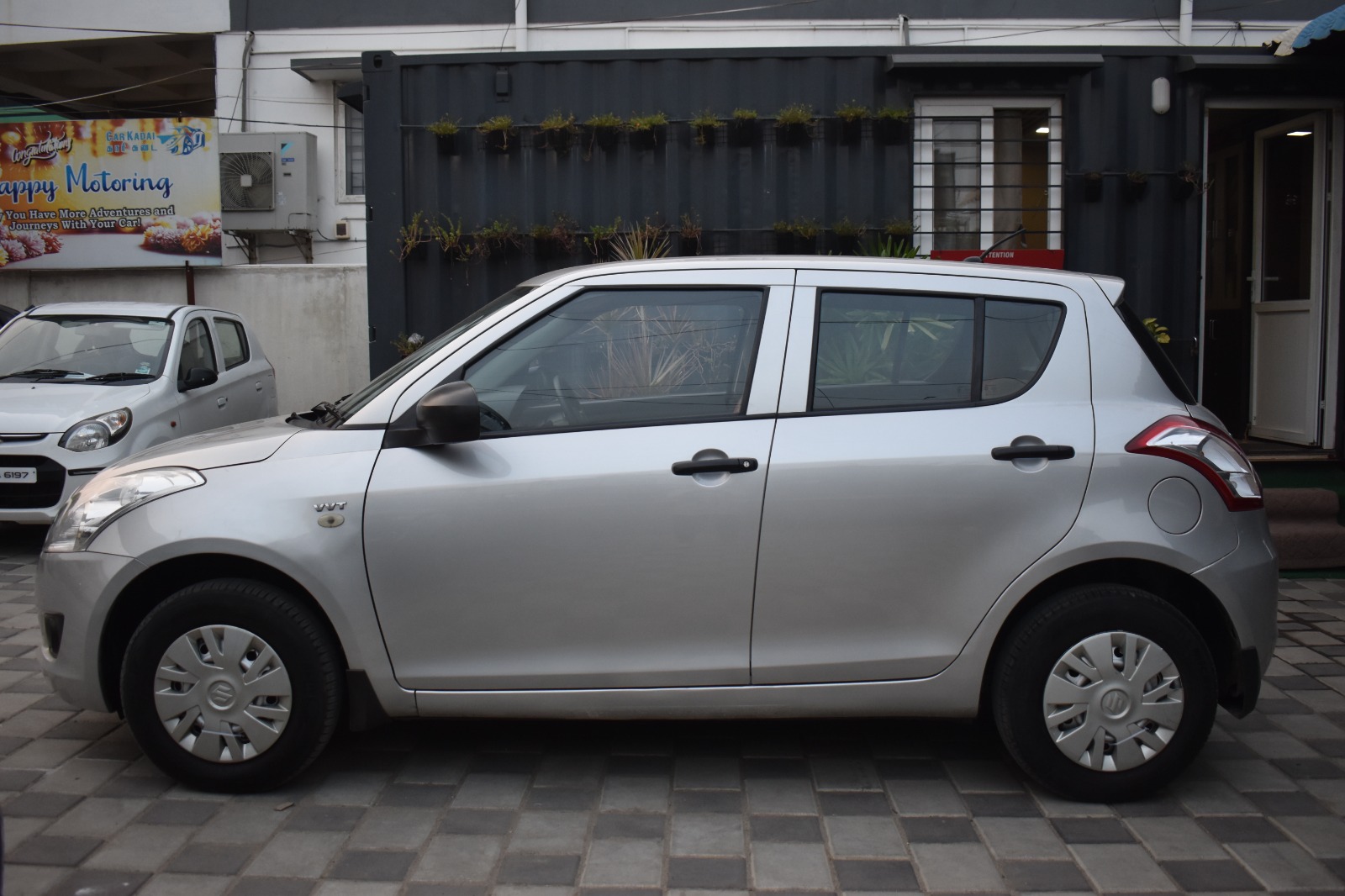 Maruti Suzuki Swift - Image 2