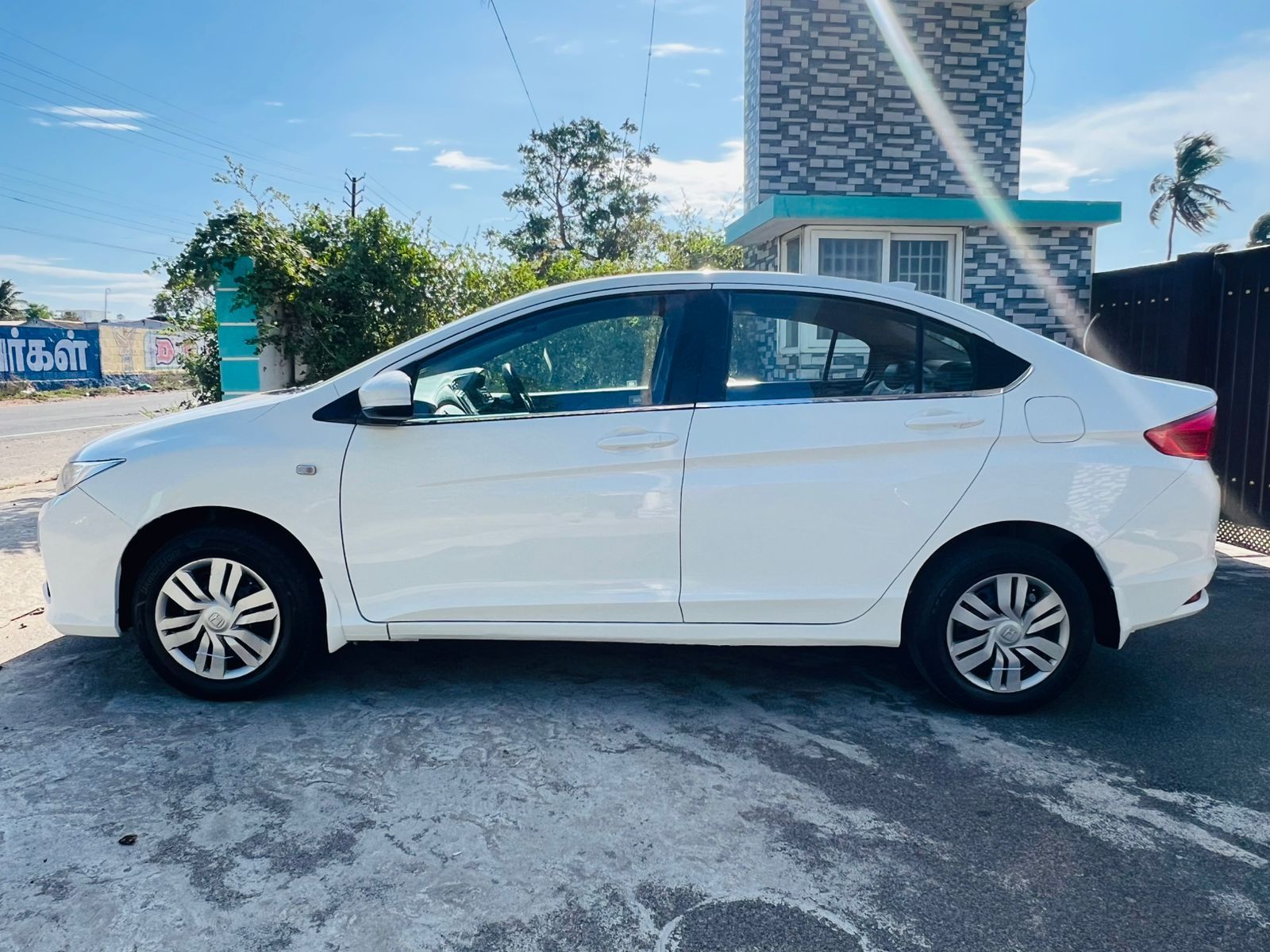 Honda City - Image 4