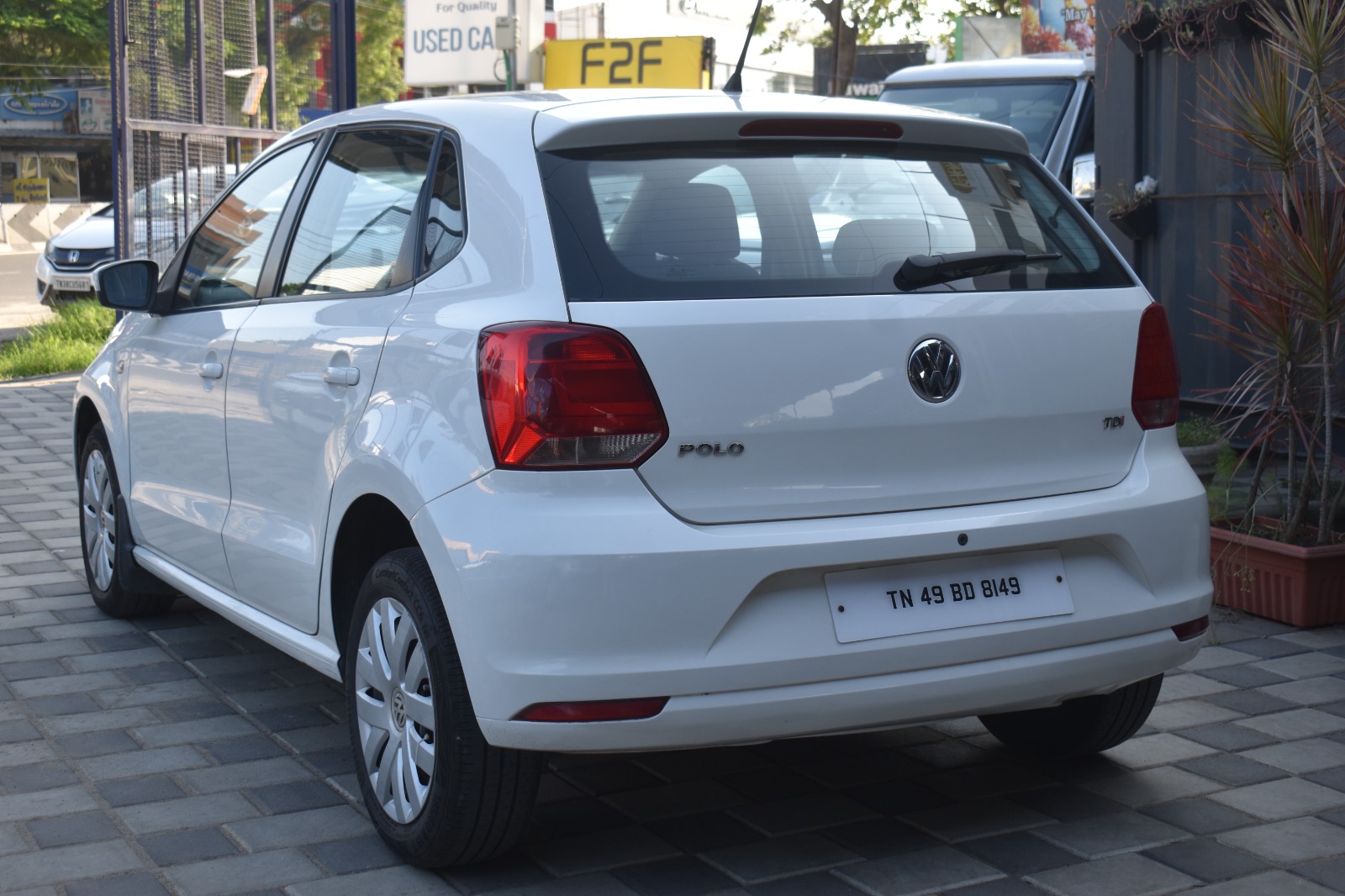 Volkswagen Polo - Image 2