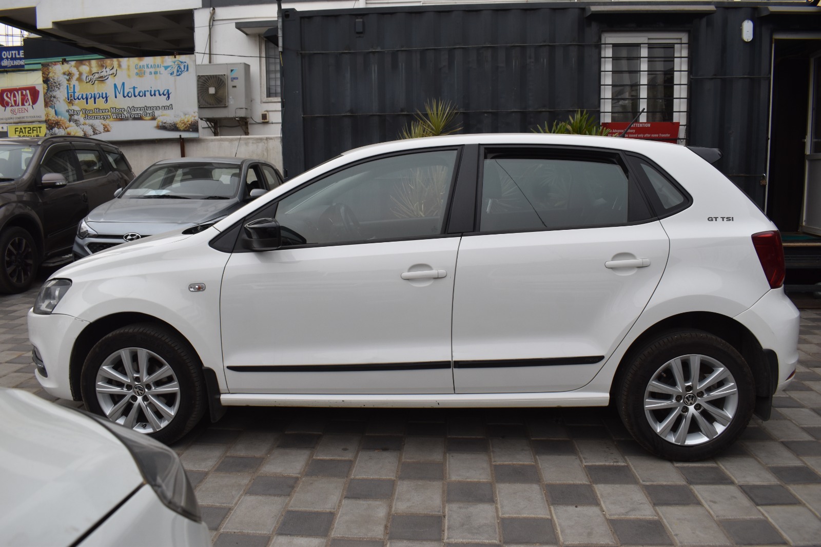 Volkswagen Polo - Image 6