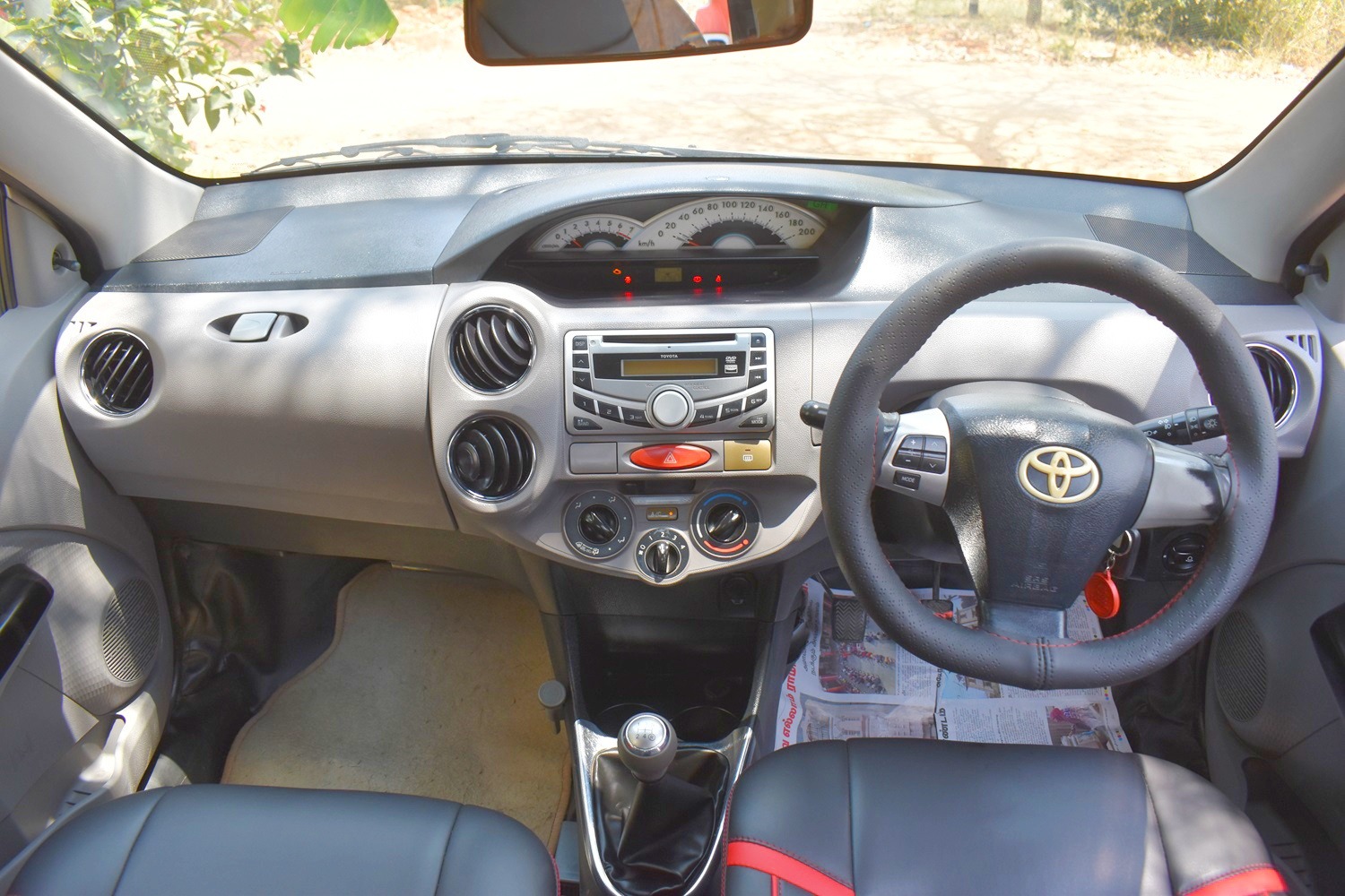 Toyota Etios - Image 2
