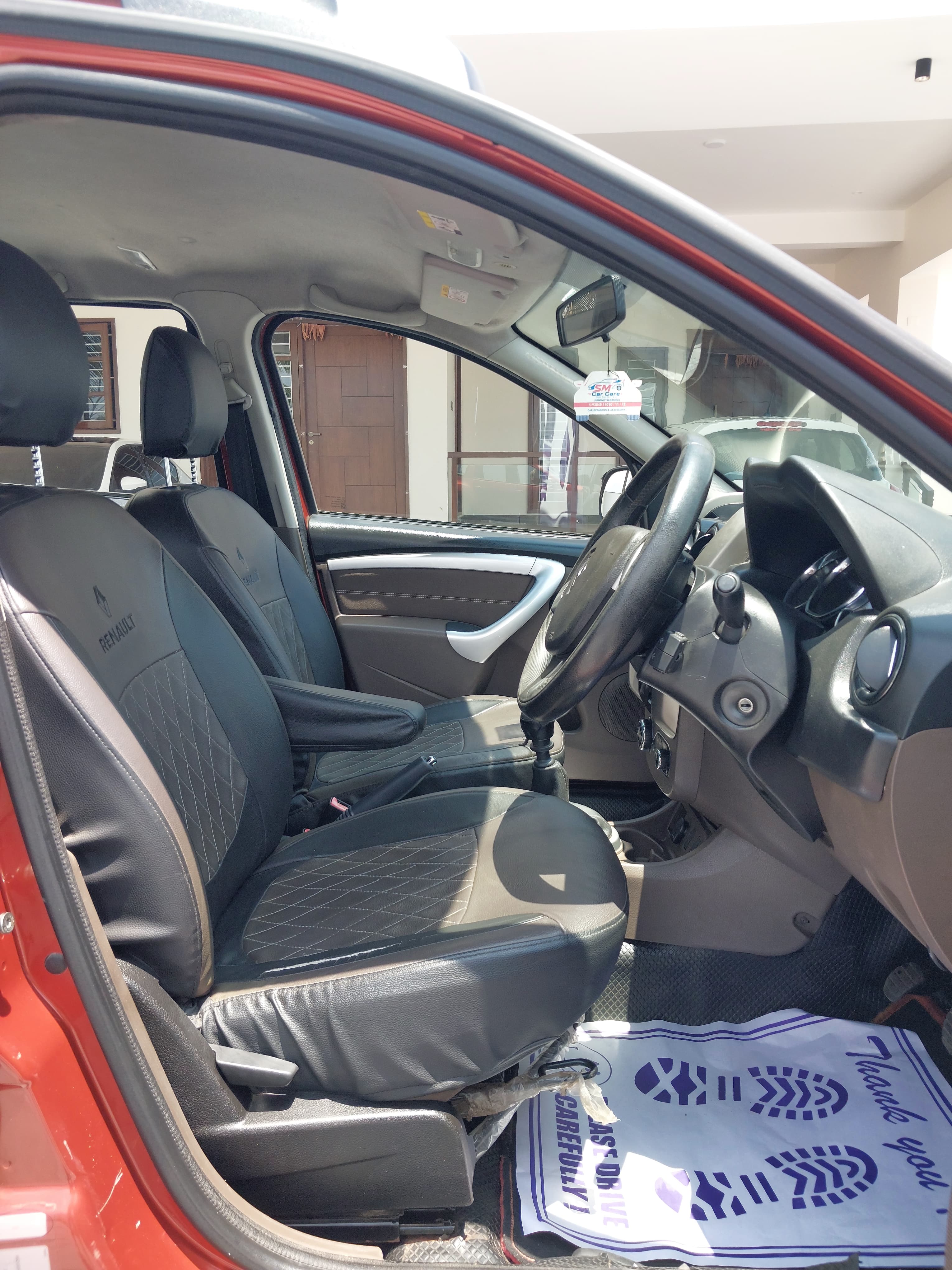 Renault Duster - Image 6
