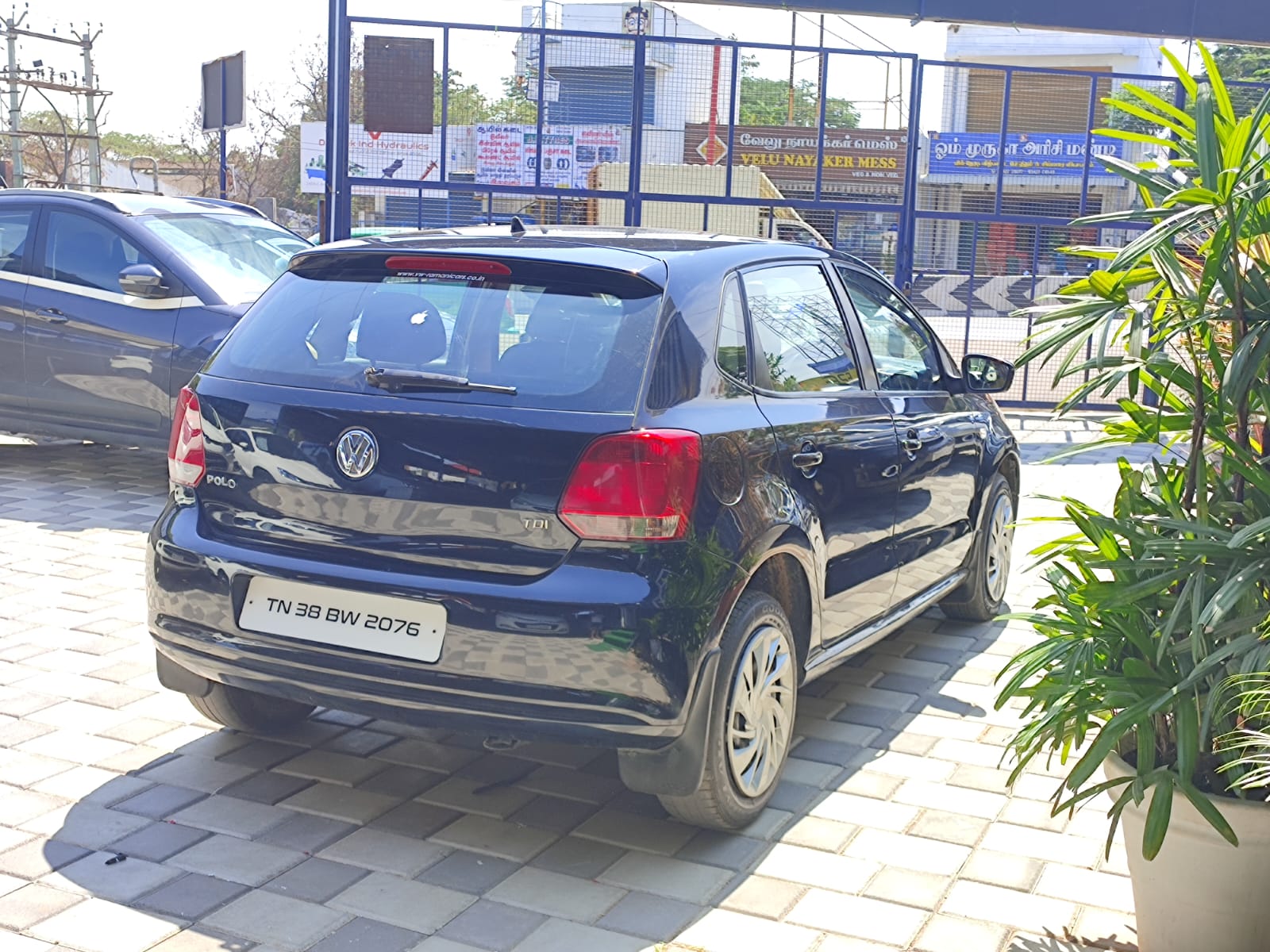 Volkswagen Polo - Image 2