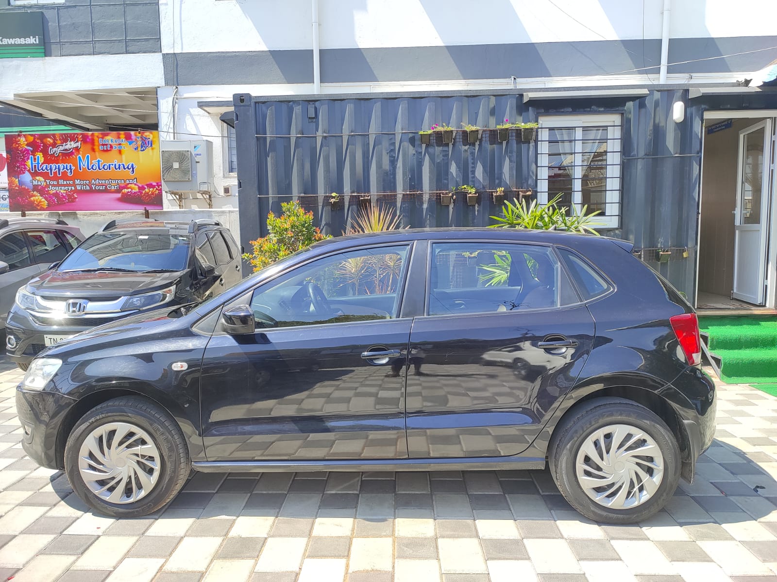 Volkswagen Polo - Image 9