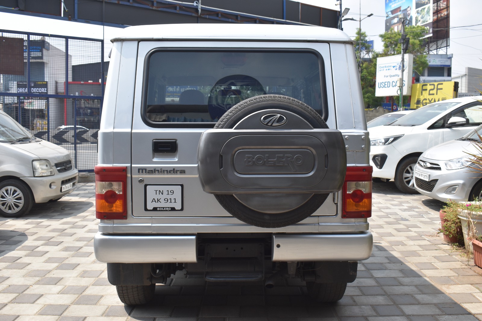 Mahindra Bolero - Image 5
