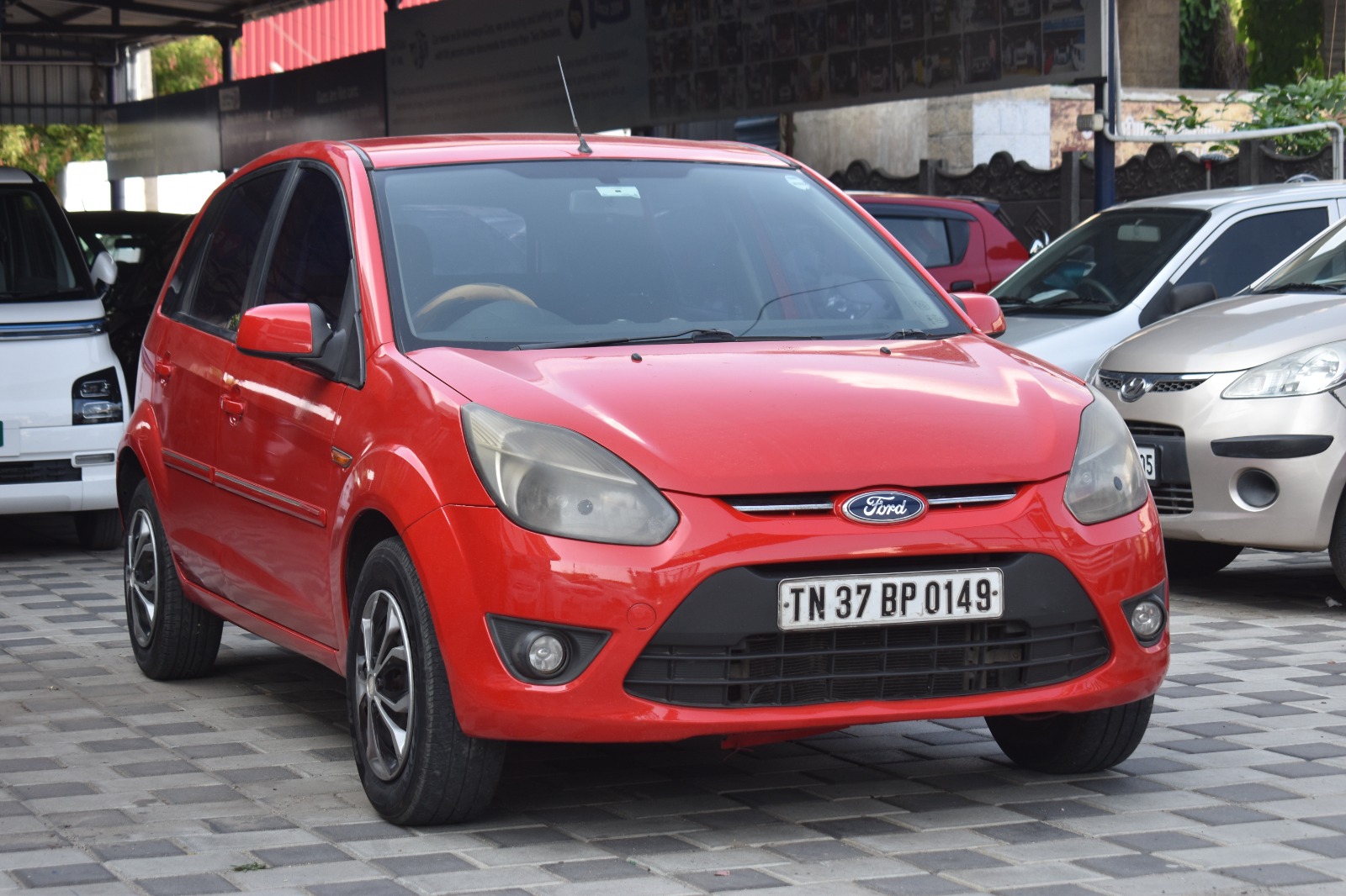 Ford Figo - Image 9