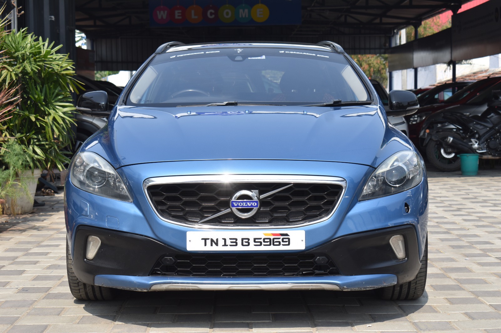 Volvo V40