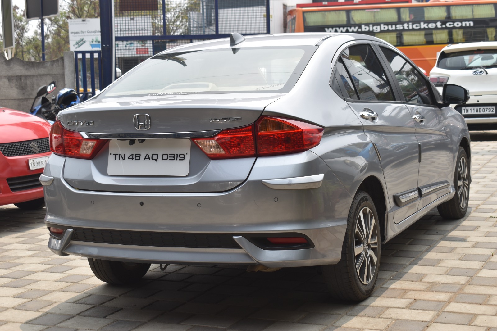 Honda City - Image 2