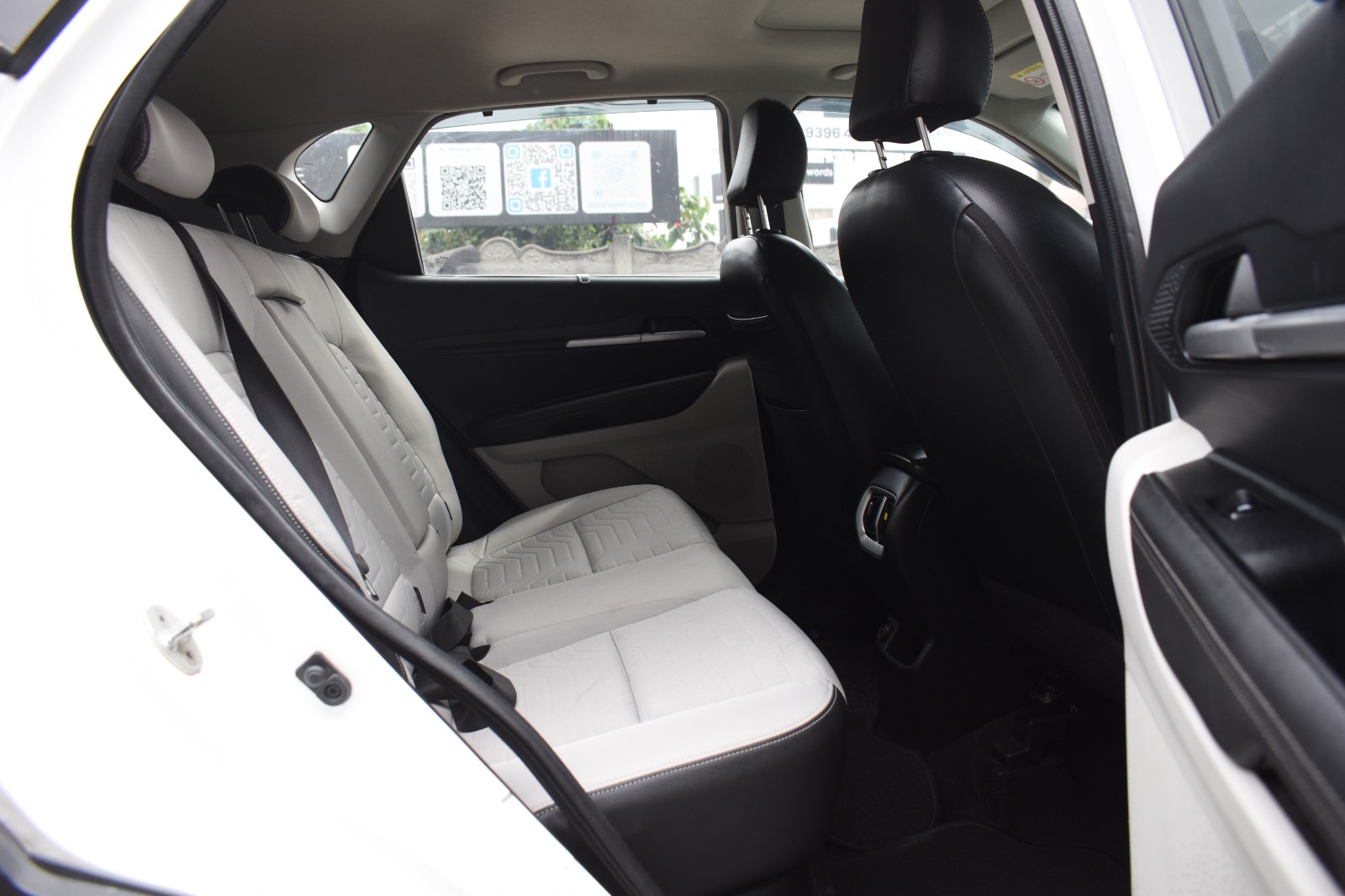 Kia Sonet - Image 4