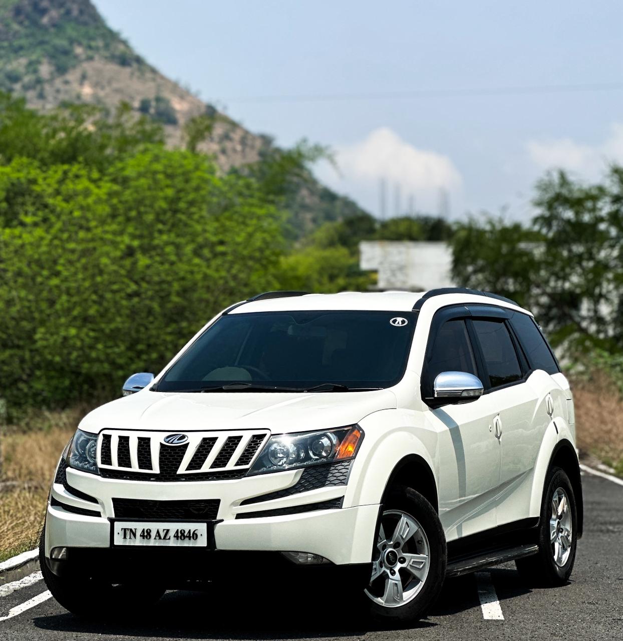 Mahindra XUV500 - Image 5