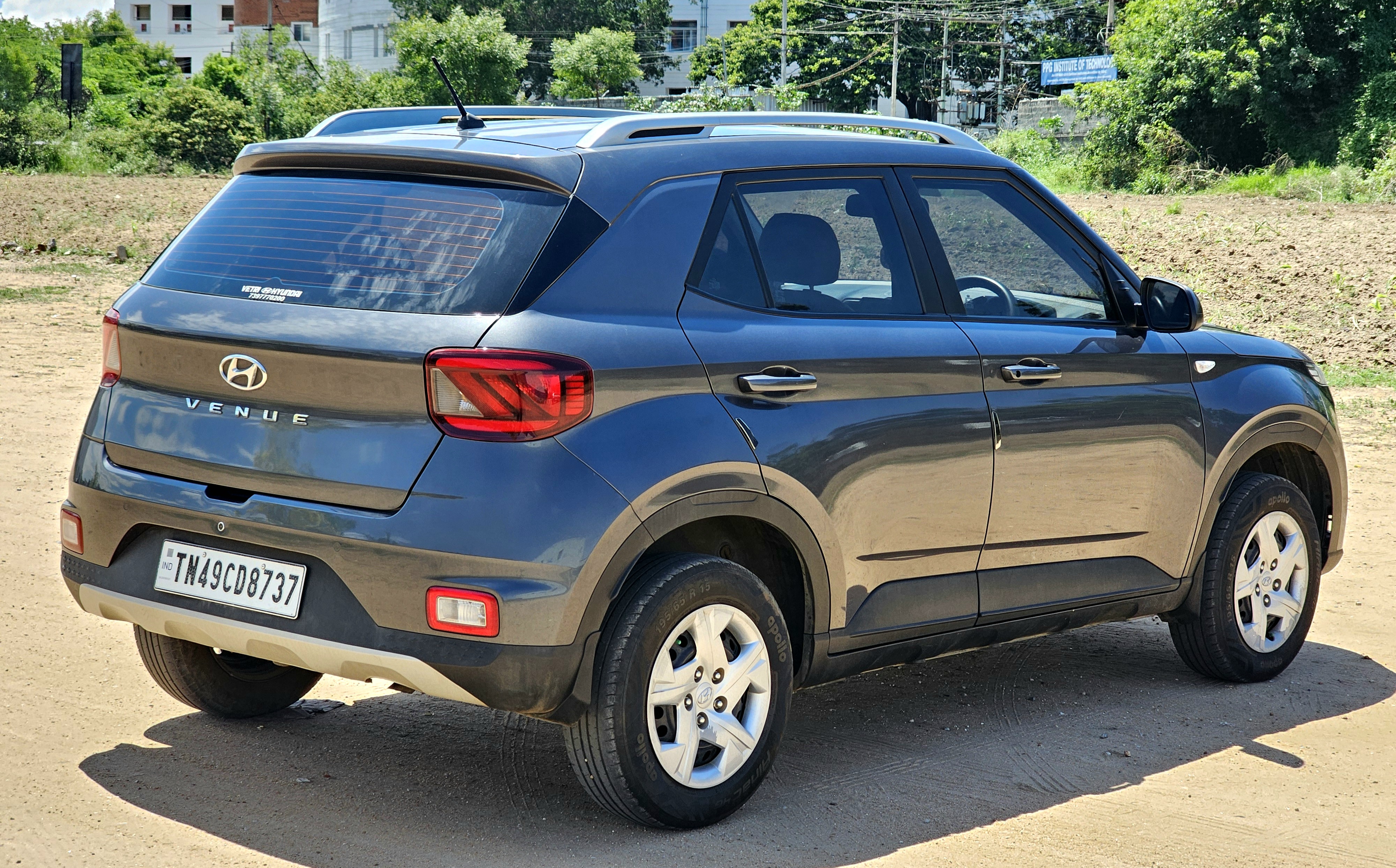Hyundai Venue - Image 6