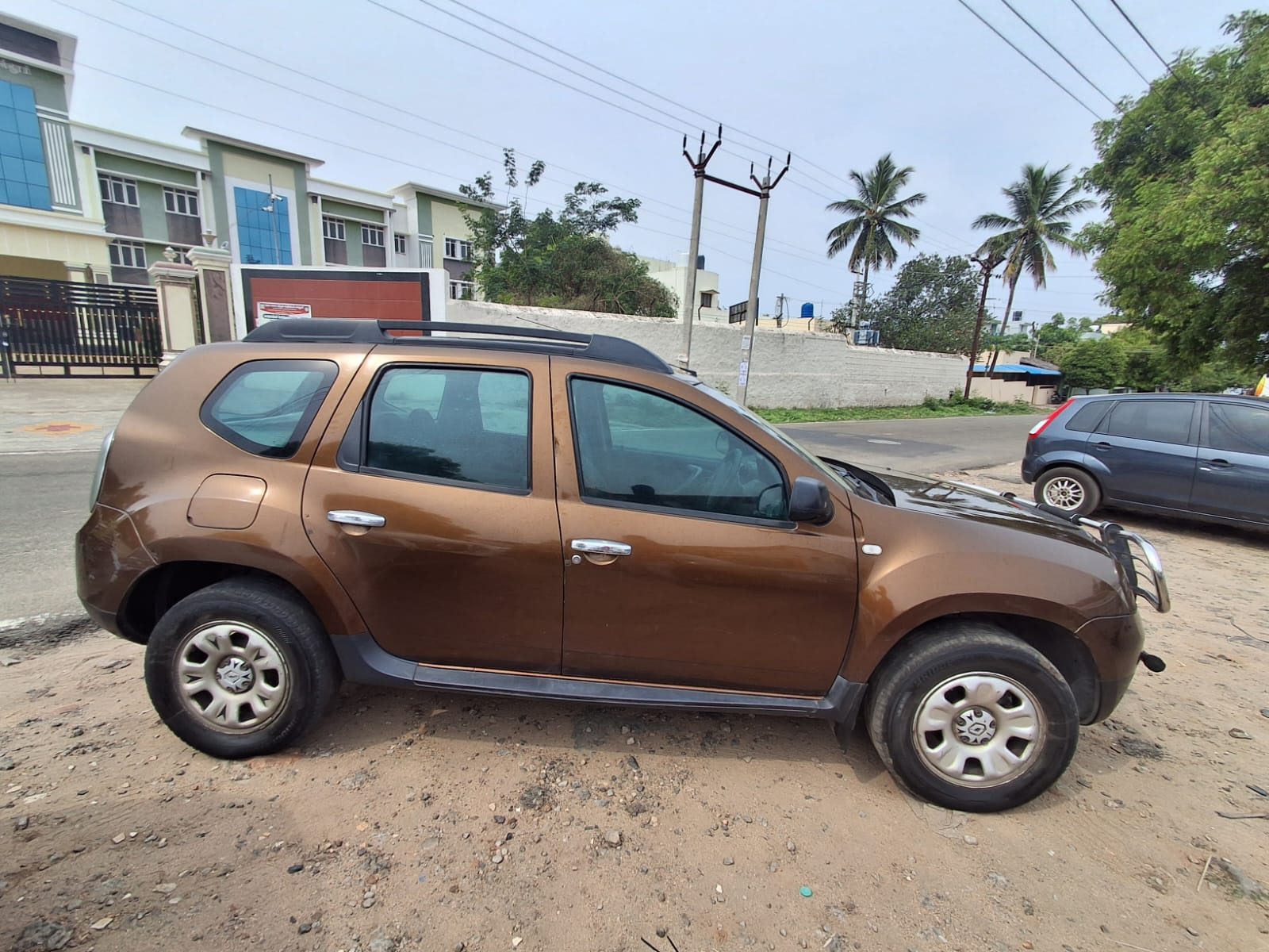 Renault Duster - Image 2