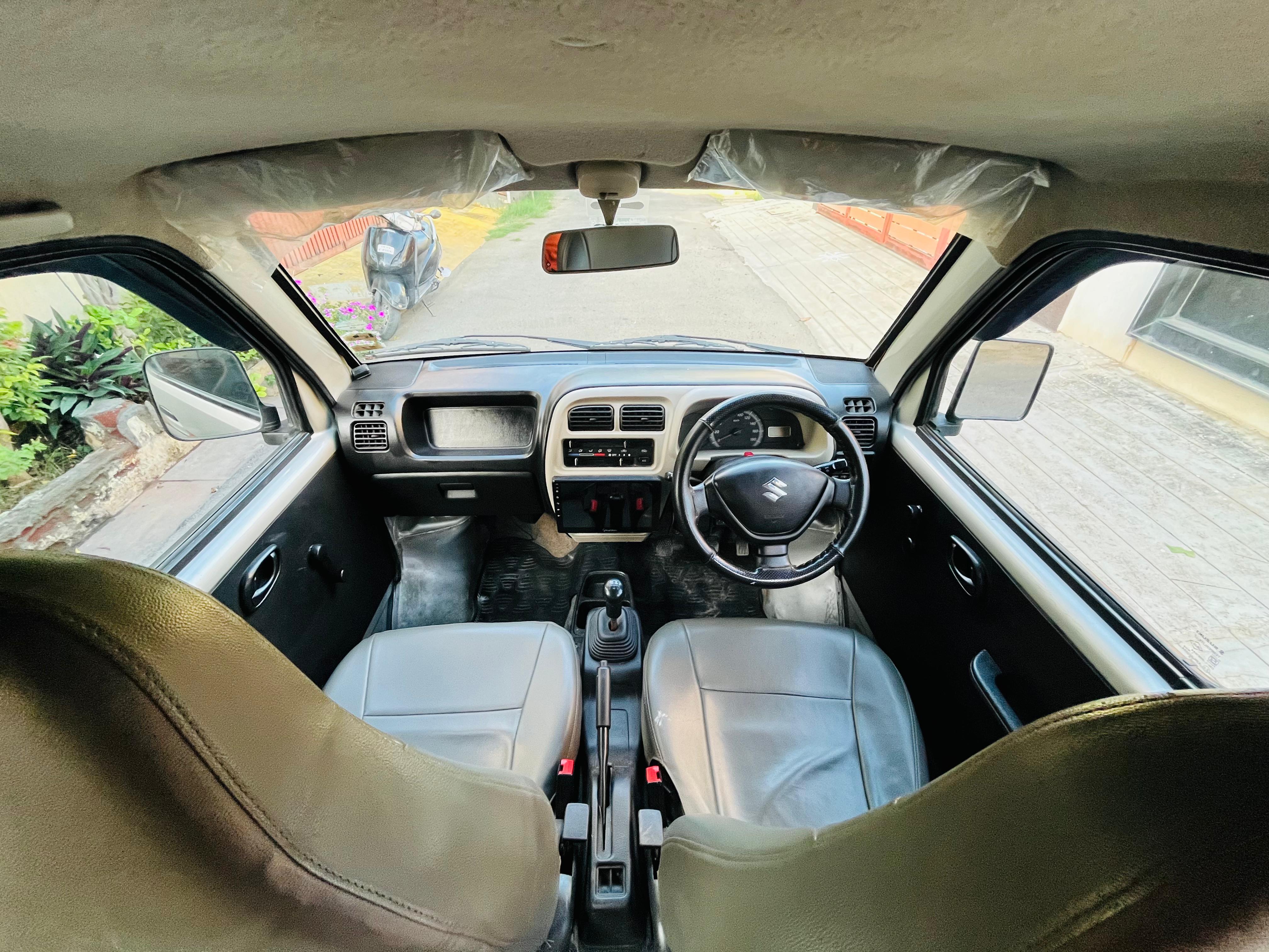 Maruti Suzuki Eeco - Image 14