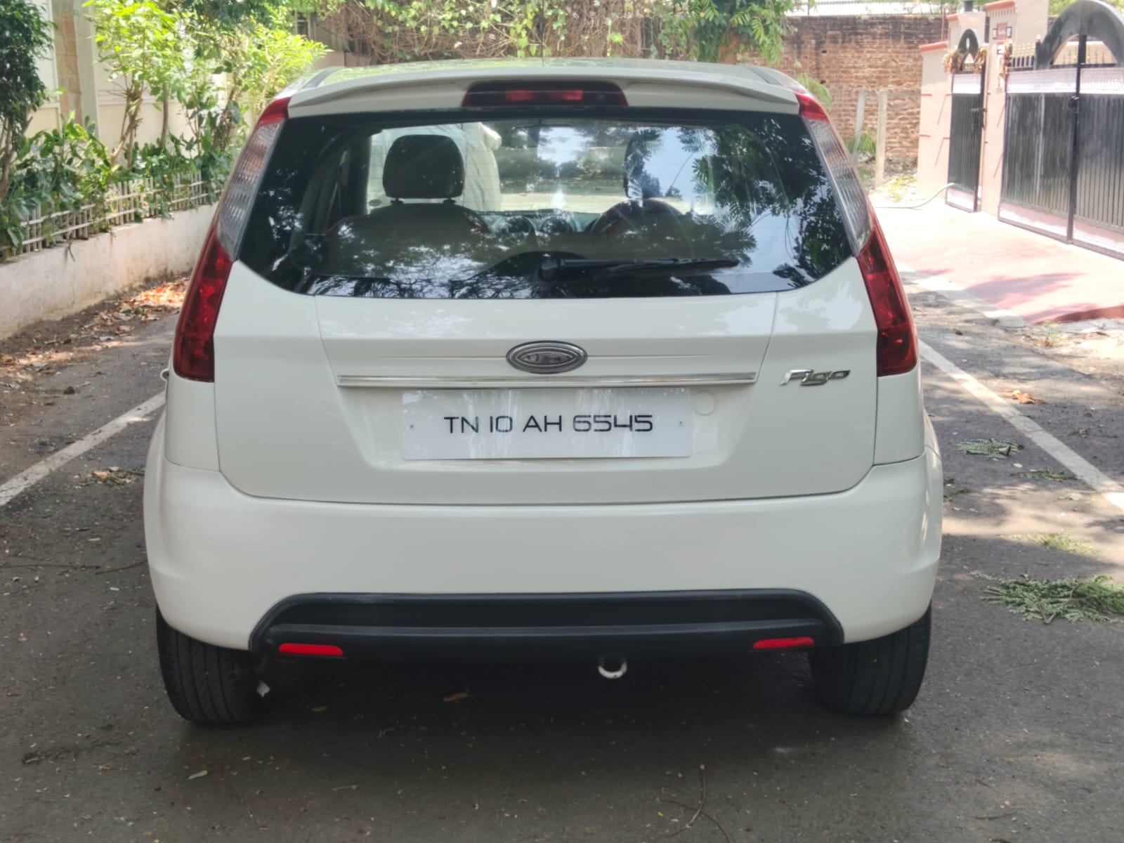 Ford Figo - Image 2