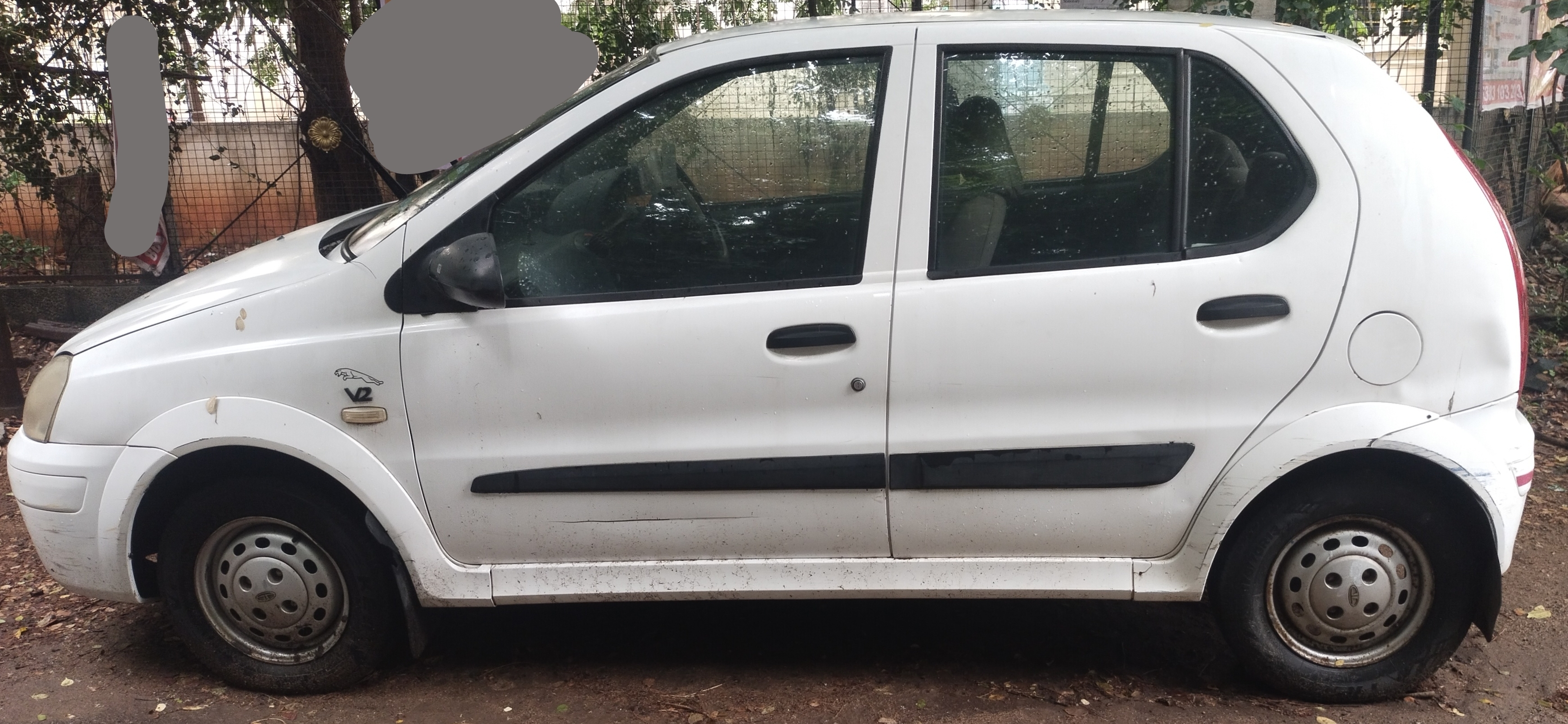 Tata Indica V2 - Image 4