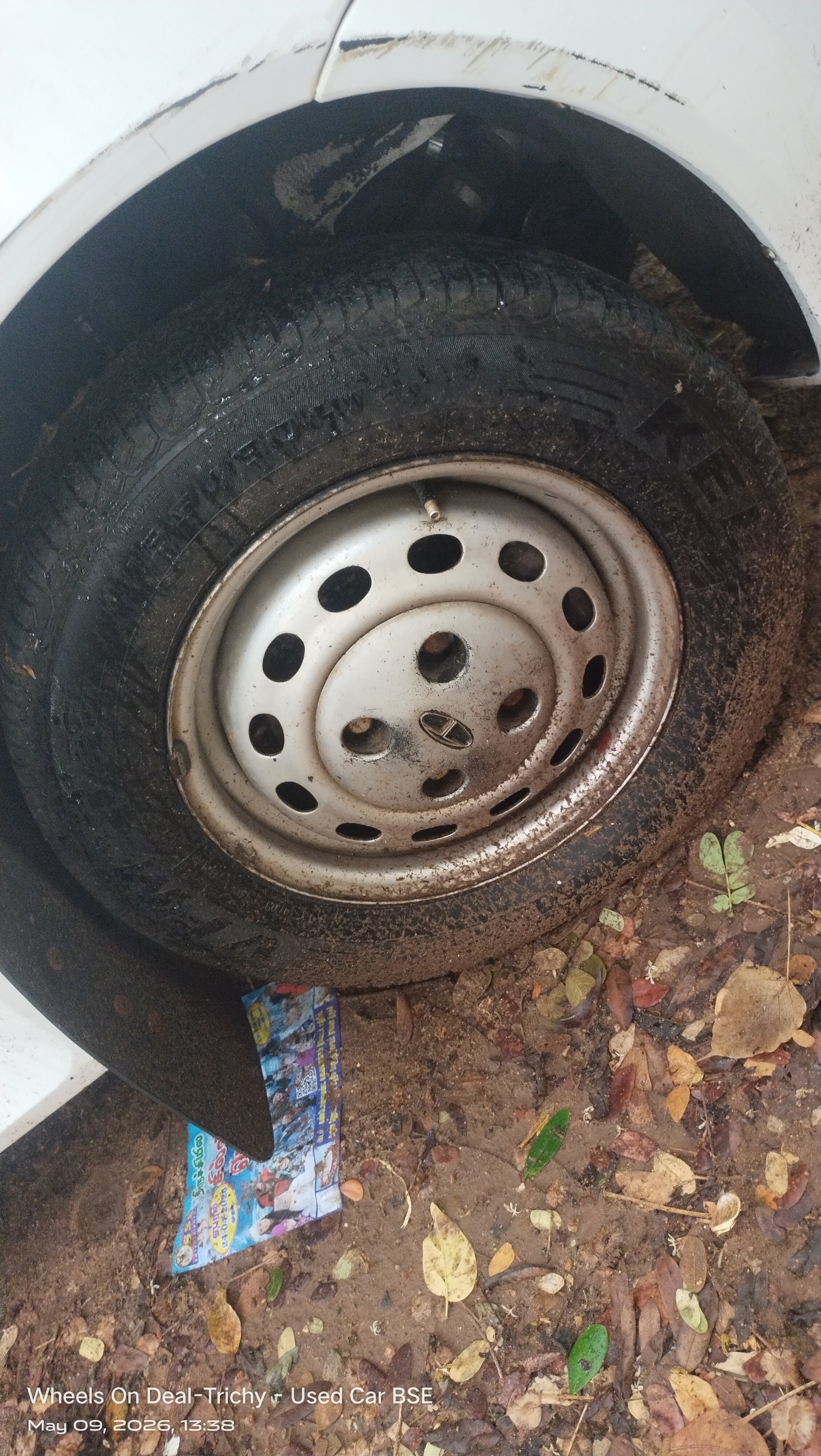 Tata Indica V2 - Image 9