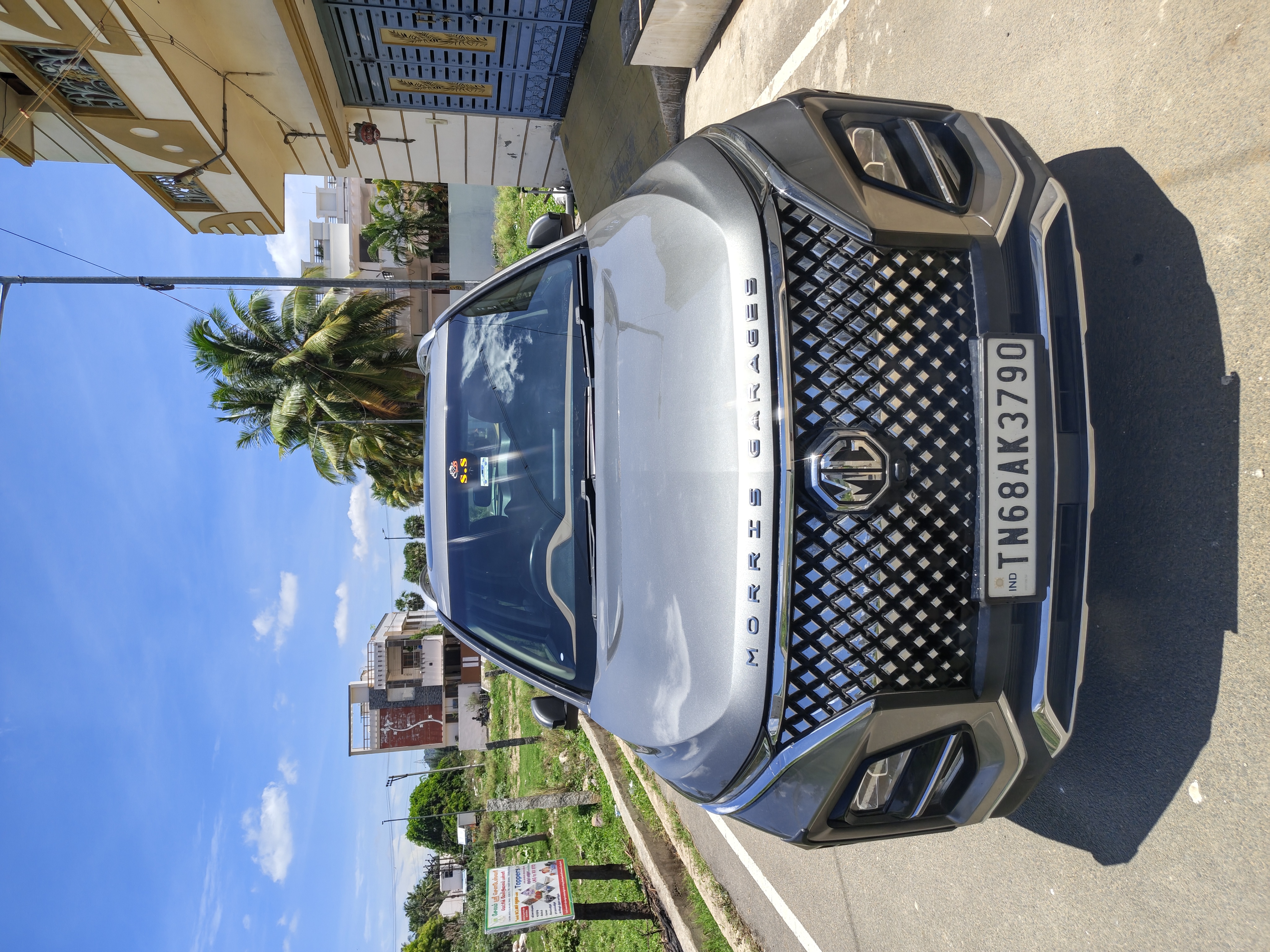 MG Hector Plus