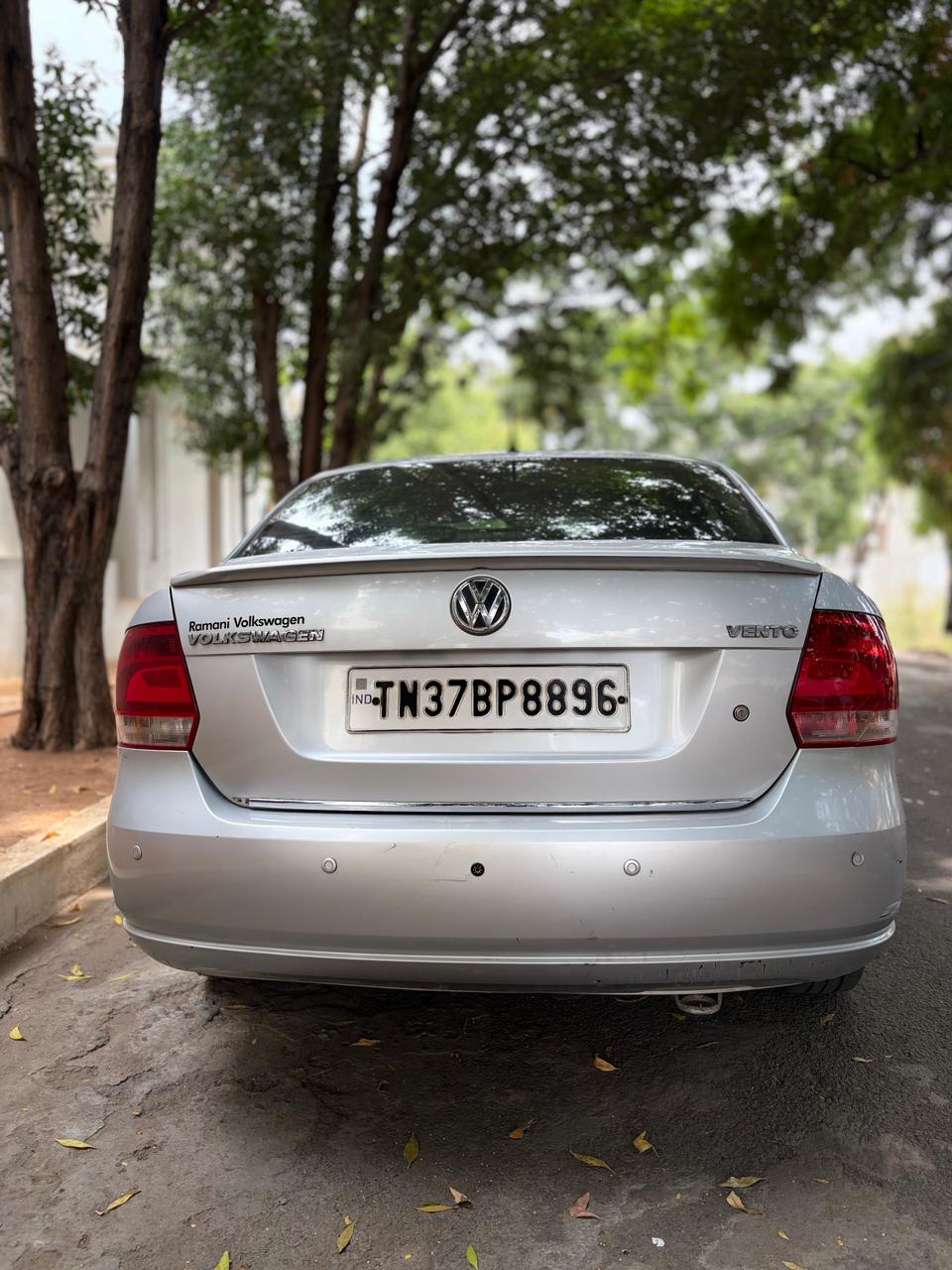 Volkswagen Vento - Image 4