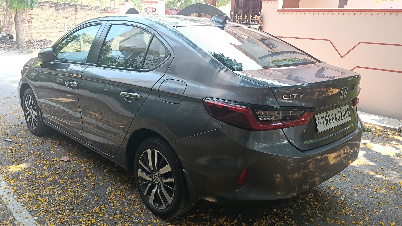 Honda City - Image 2