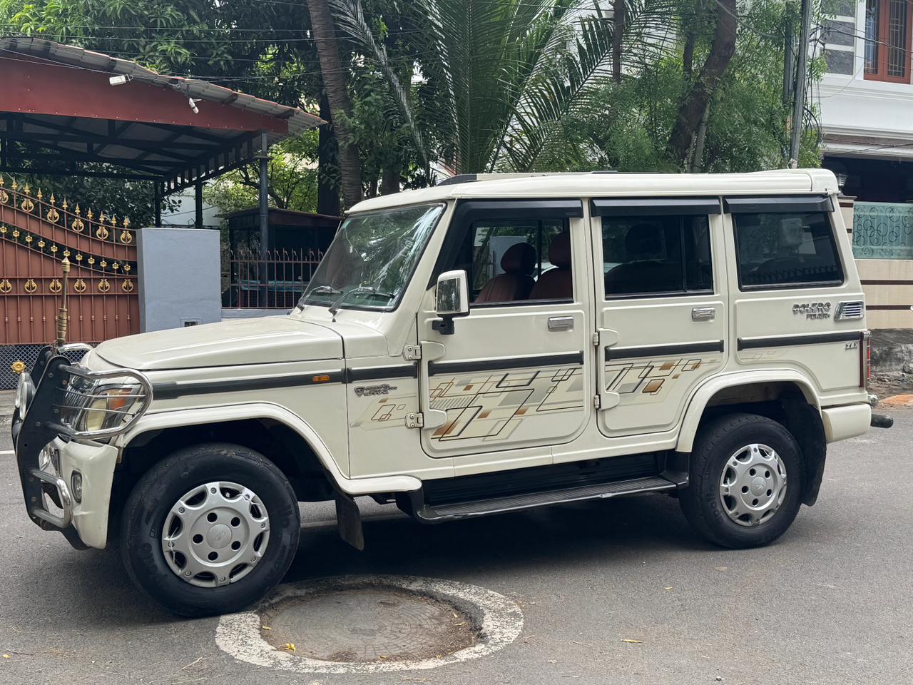 Mahindra Bolero - Image 2