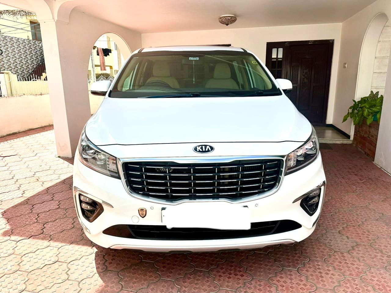 Kia Carnivel